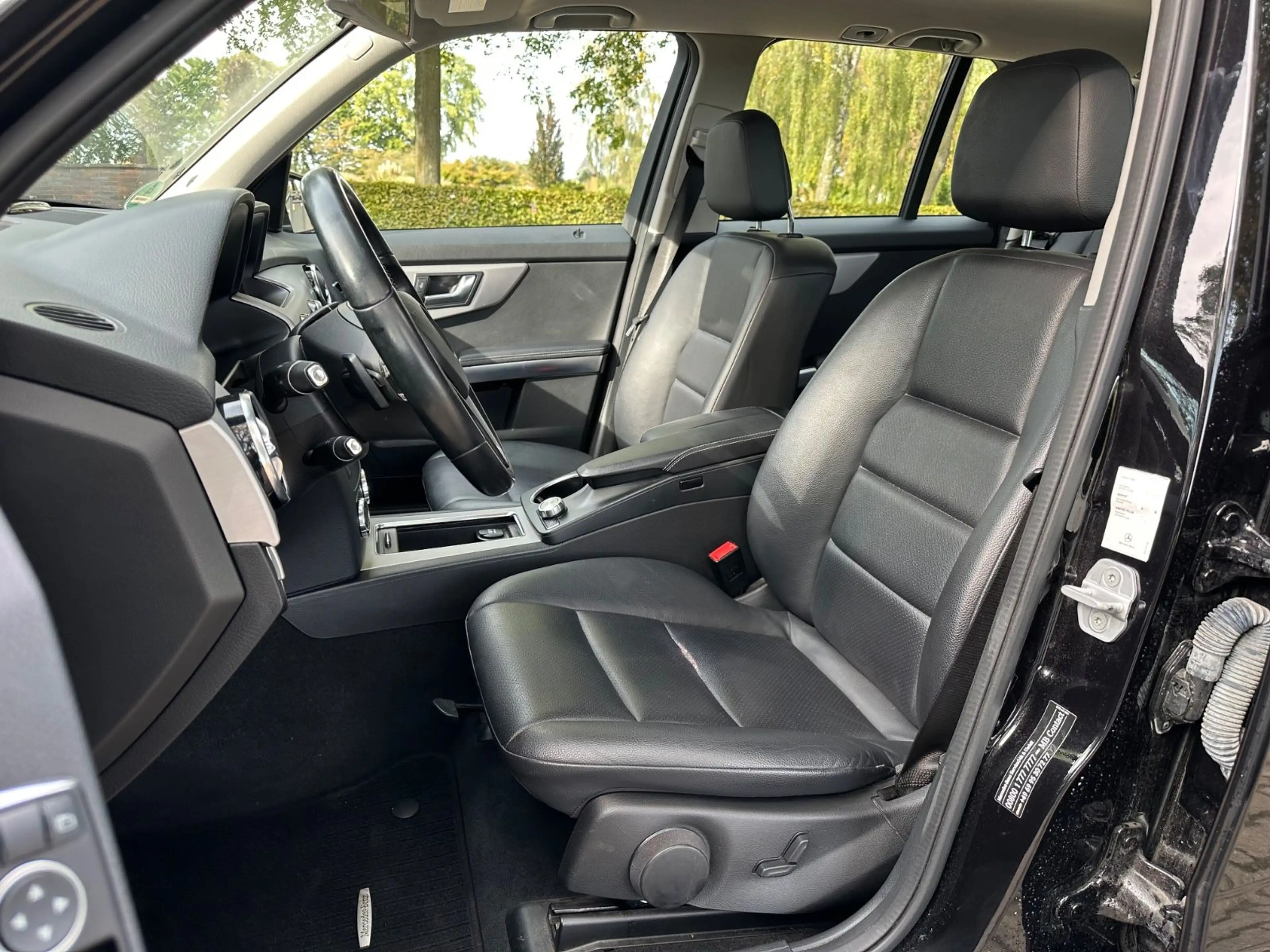 Mercedes-Benz GLK 220 CDI BlueEfficiency*4-MATIC*AHK*LEDER* — photo 9