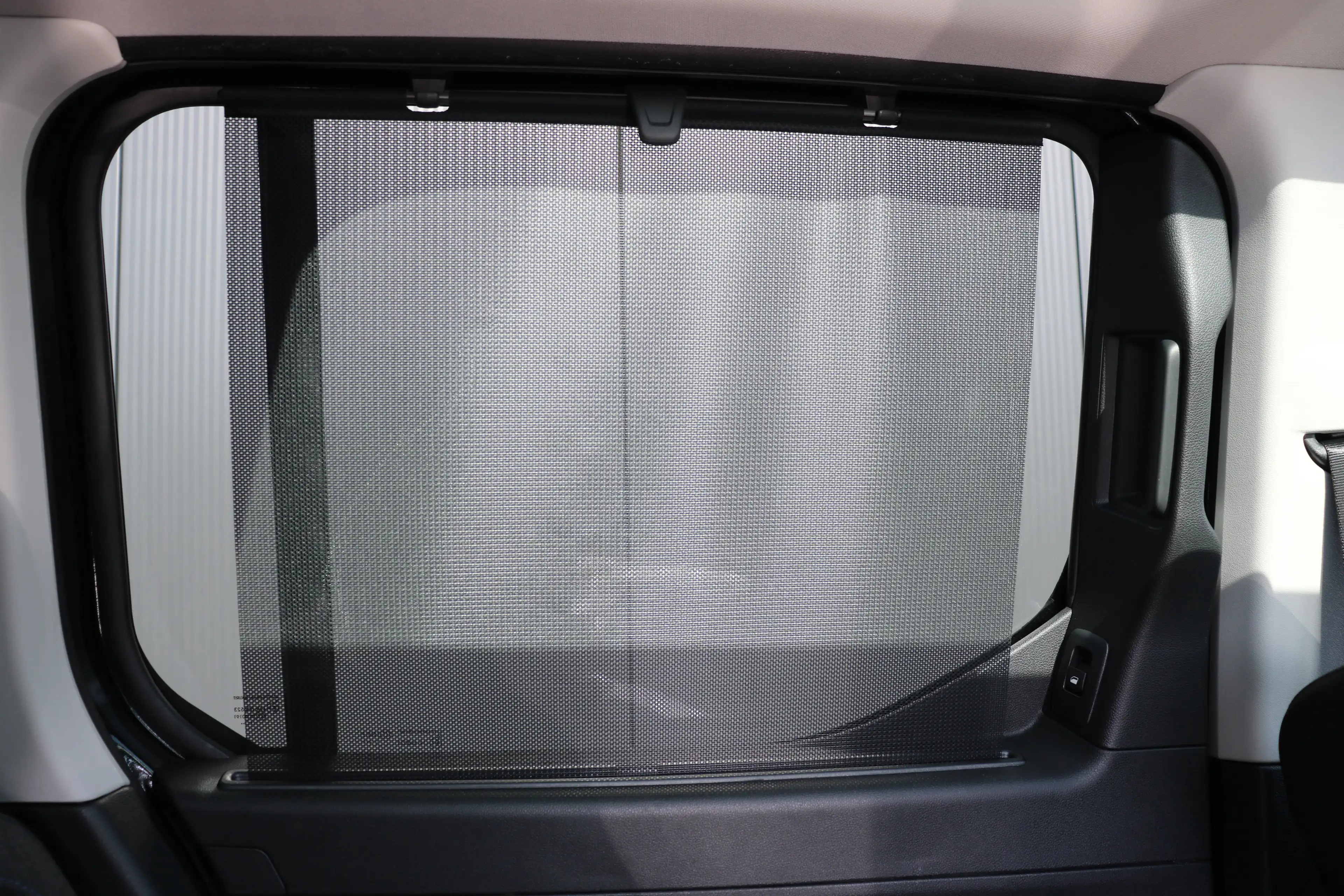 Peugeot e-Rifter EV Allure Pack 50 kWh | Camera | Apple Carplay | P — photo 42