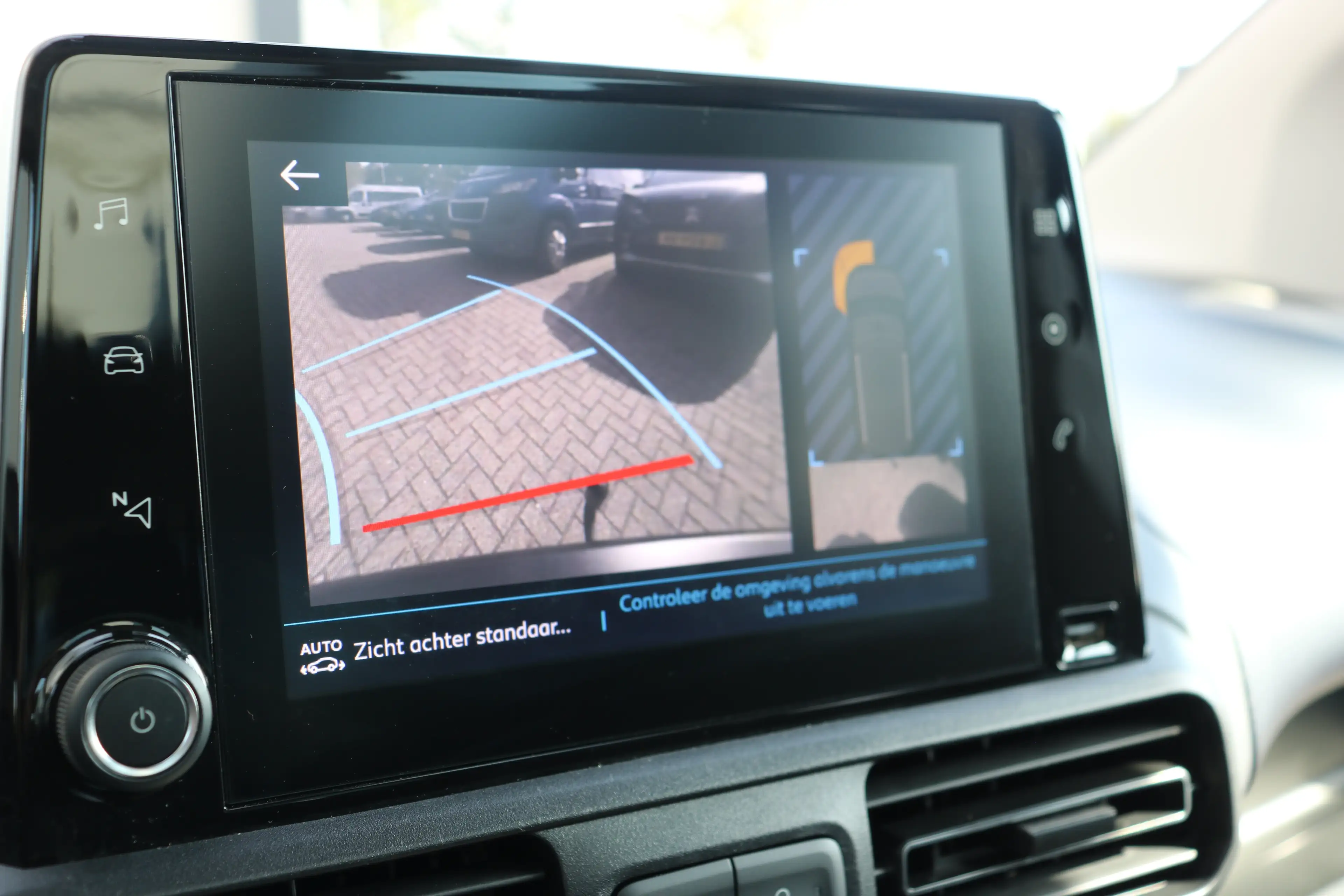 Peugeot e-Rifter EV Allure Pack 50 kWh | Camera | Apple Carplay | P — photo 35