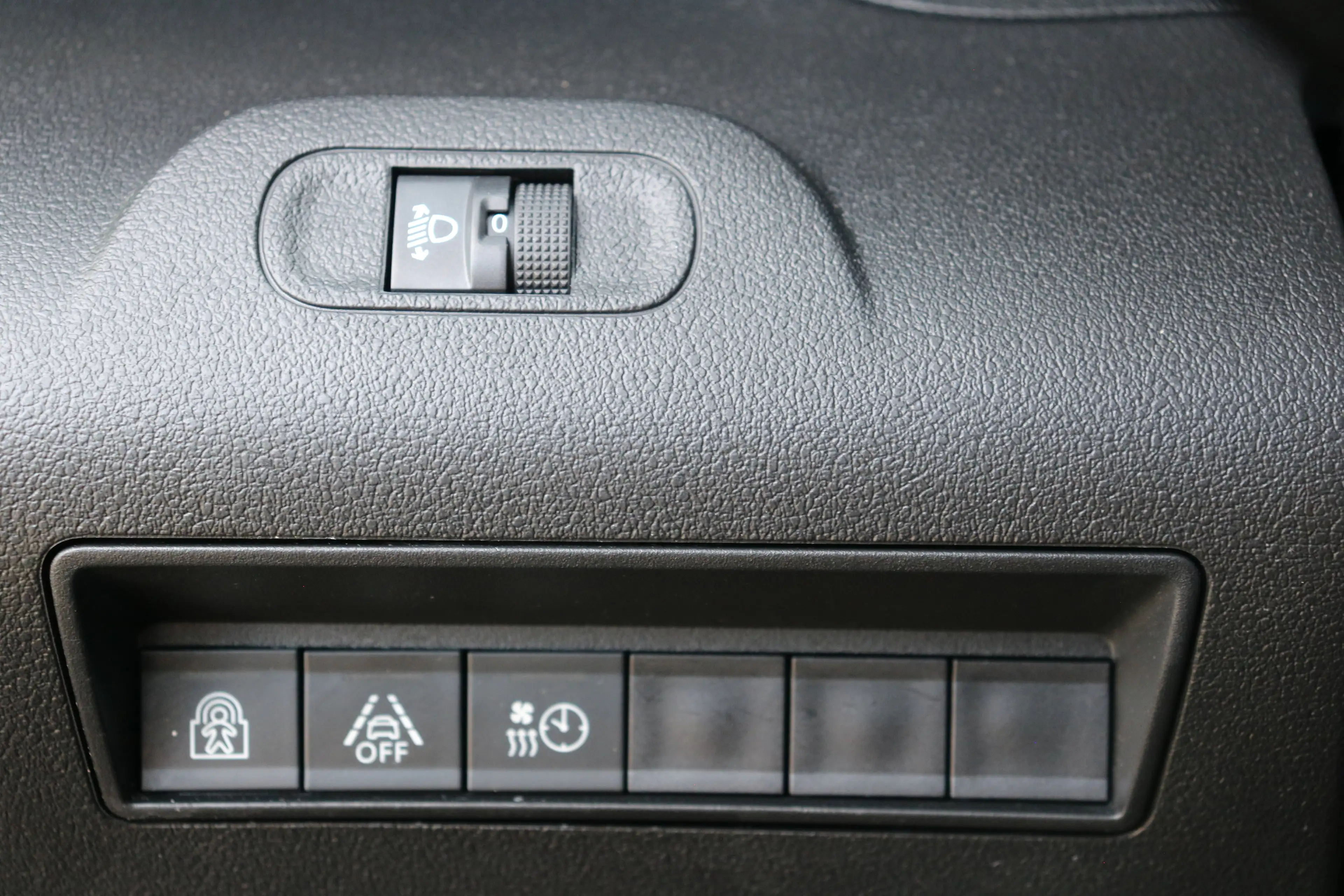 Peugeot e-Rifter EV Allure Pack 50 kWh | Camera | Apple Carplay | P — photo 44