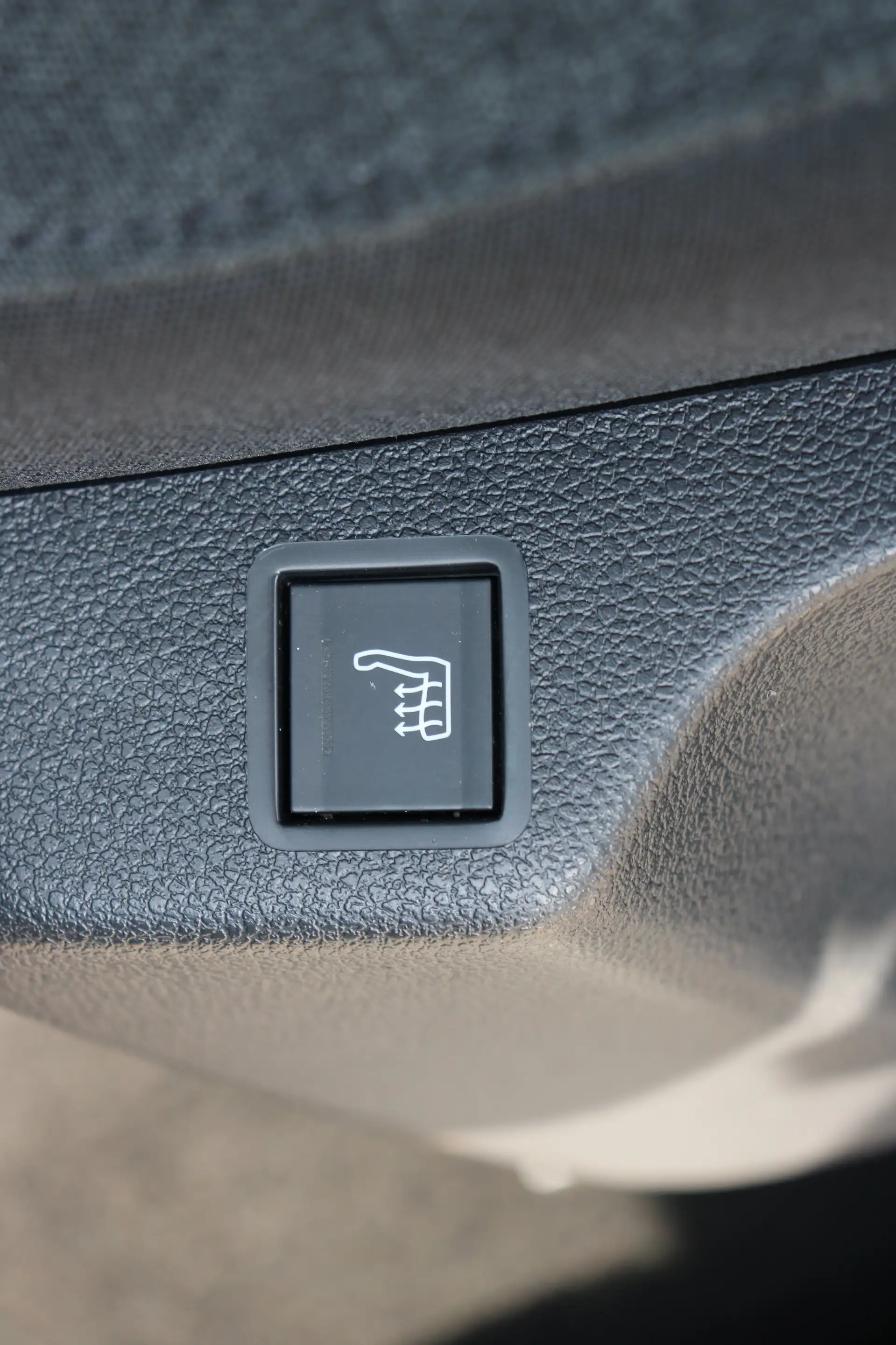 Peugeot e-Rifter EV Allure Pack 50 kWh | Camera | Apple Carplay | P — photo 41