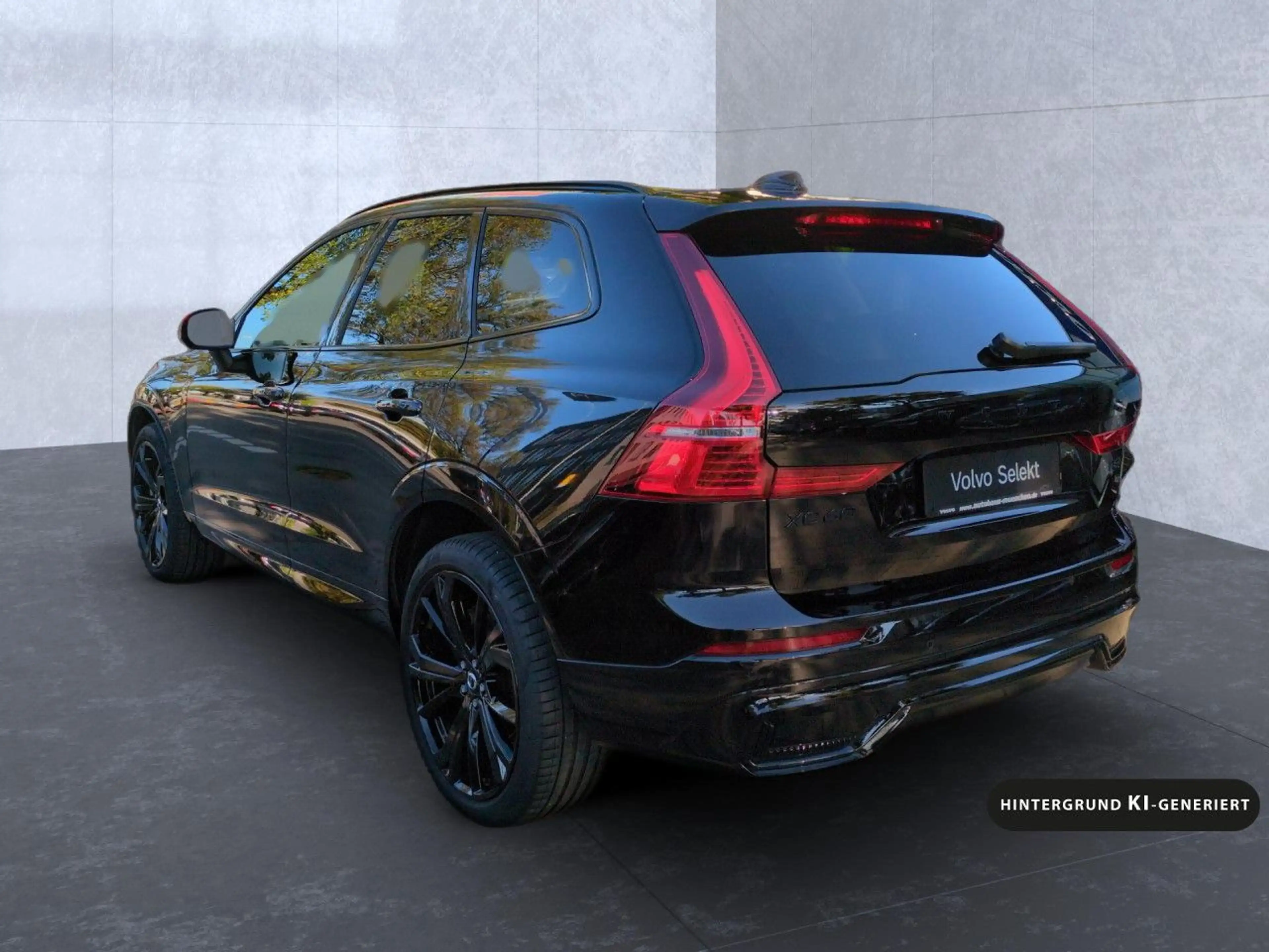 Volvo XC60 XC 60 Plus Black Edition Recharge Plug-In Hybrid A — photo 5