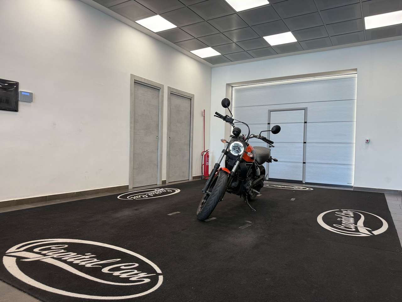 Ducati Scrambler 400 SIXTY 2