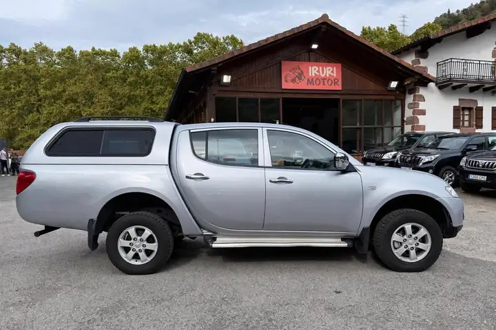 Mitsubishi L200 2.5 DI-D Double Cab Challenge 2014