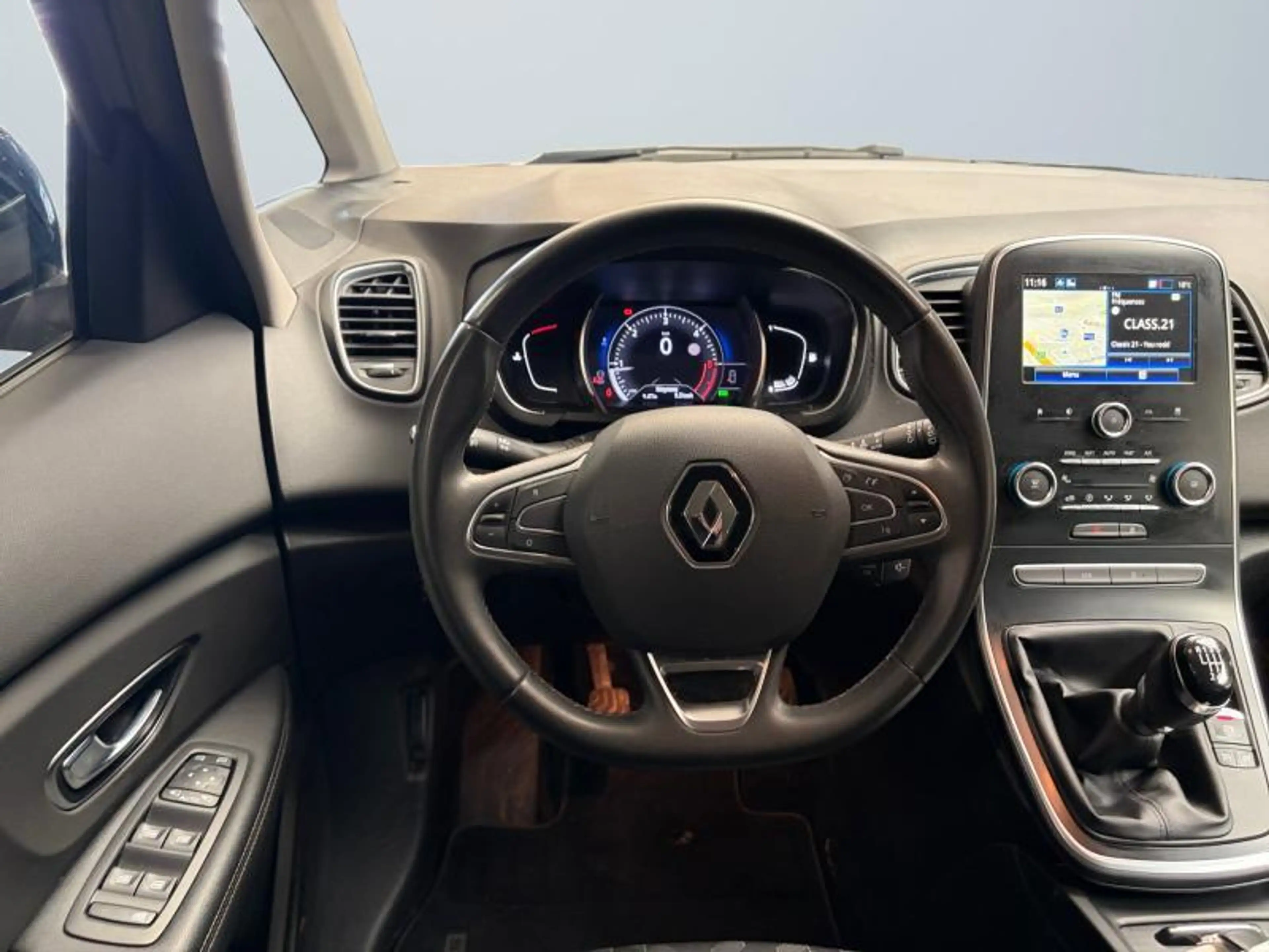 Renault Grand Scenic Limited | 1.7dci 120 cv | 7 Places | Clim | Alu | — photo 13