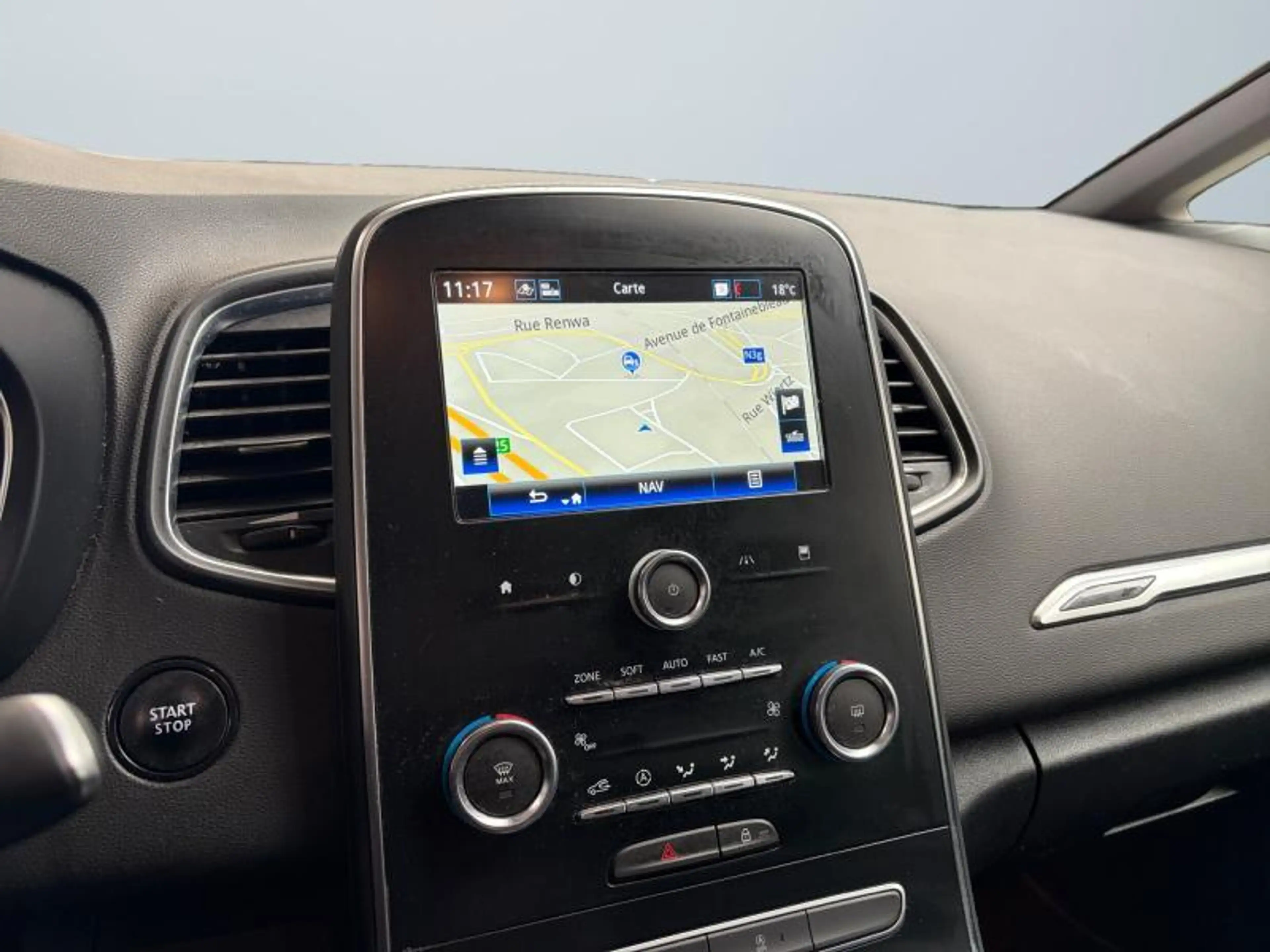 Renault Grand Scenic Limited | 1.7dci 120 cv | 7 Places | Clim | Alu | — photo 15