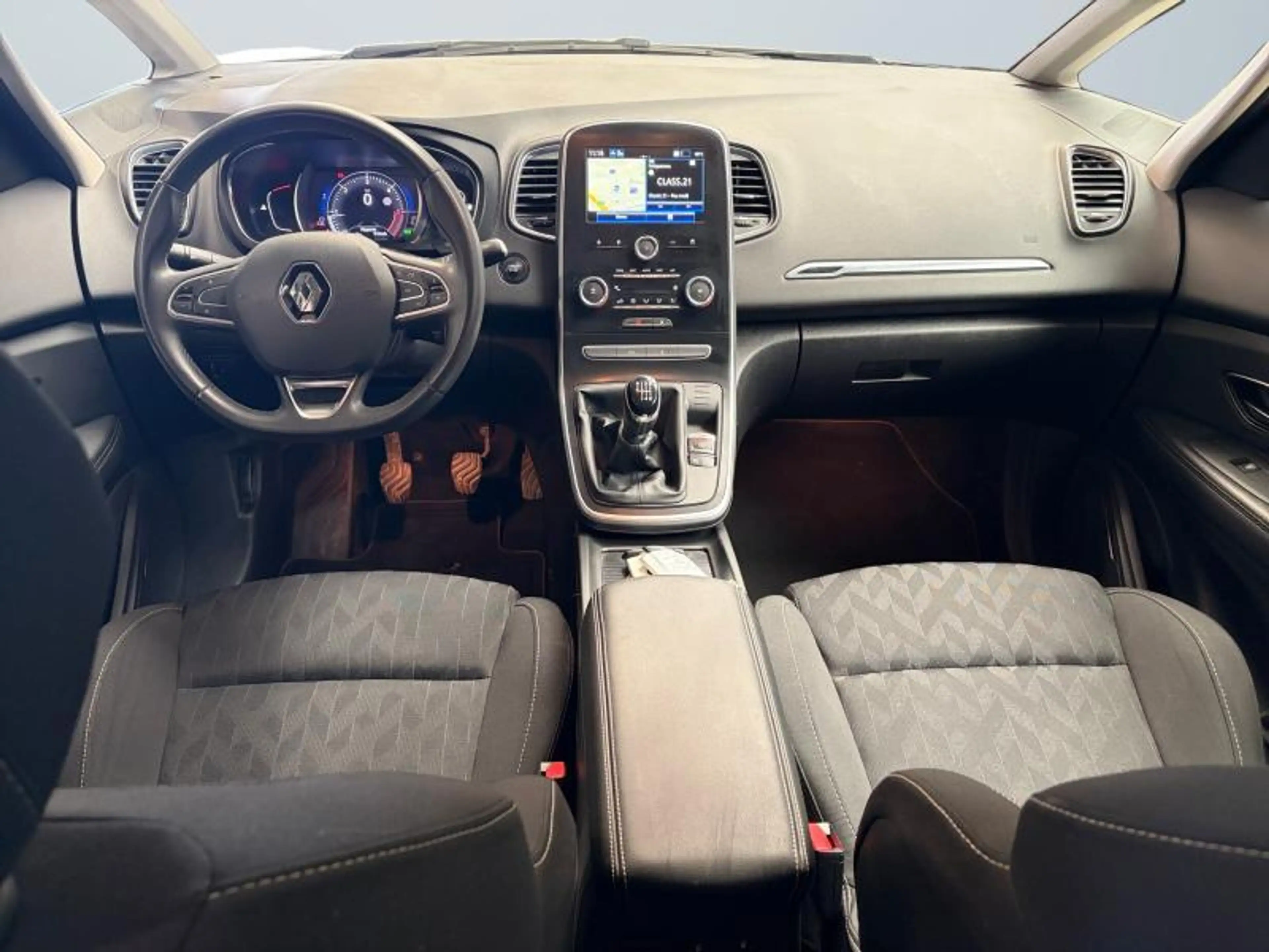 Renault Grand Scenic Limited | 1.7dci 120 cv | 7 Places | Clim | Alu | — photo 11