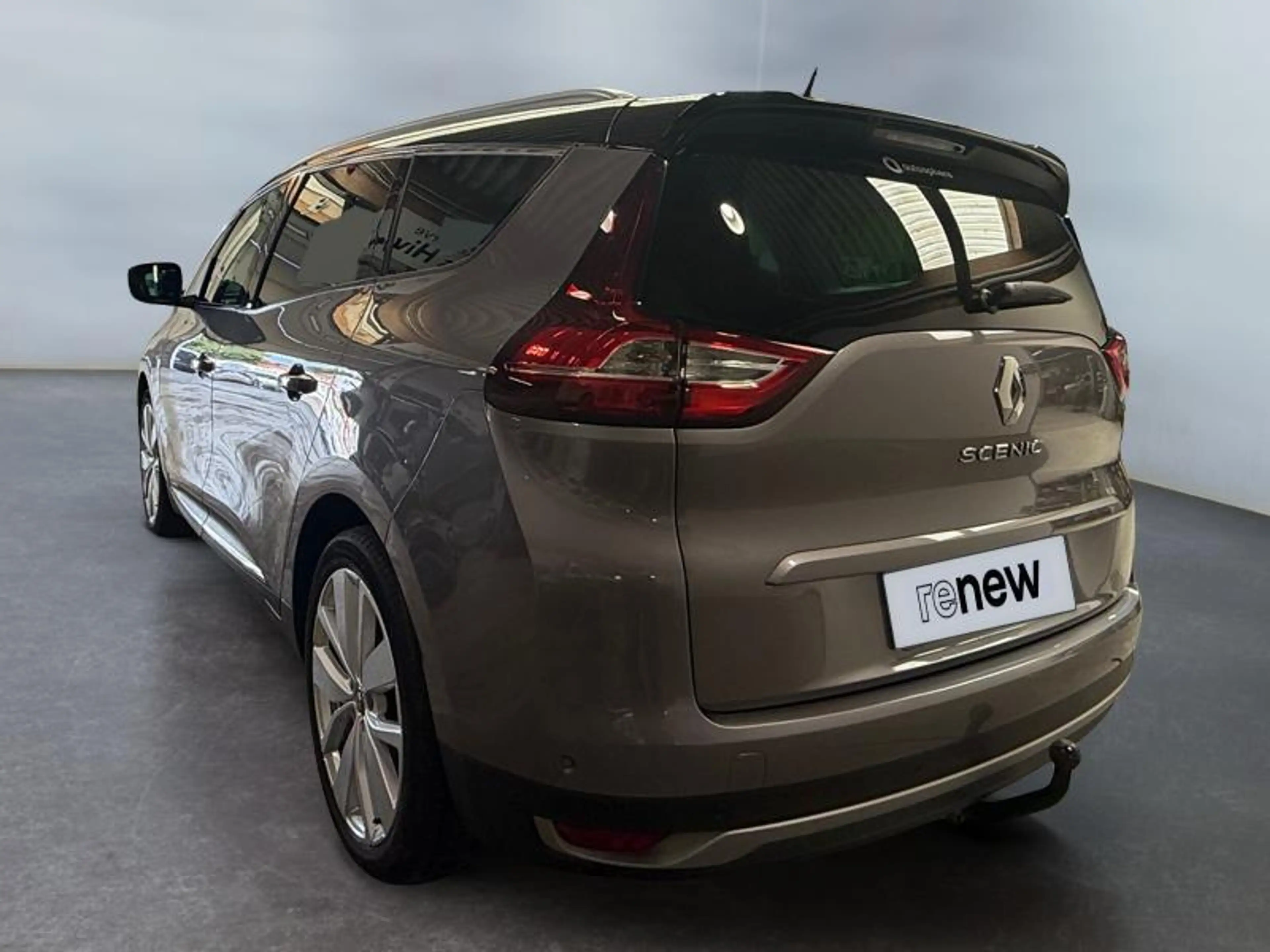 Renault Grand Scenic Limited | 1.7dci 120 cv | 7 Places | Clim | Alu | — photo 6