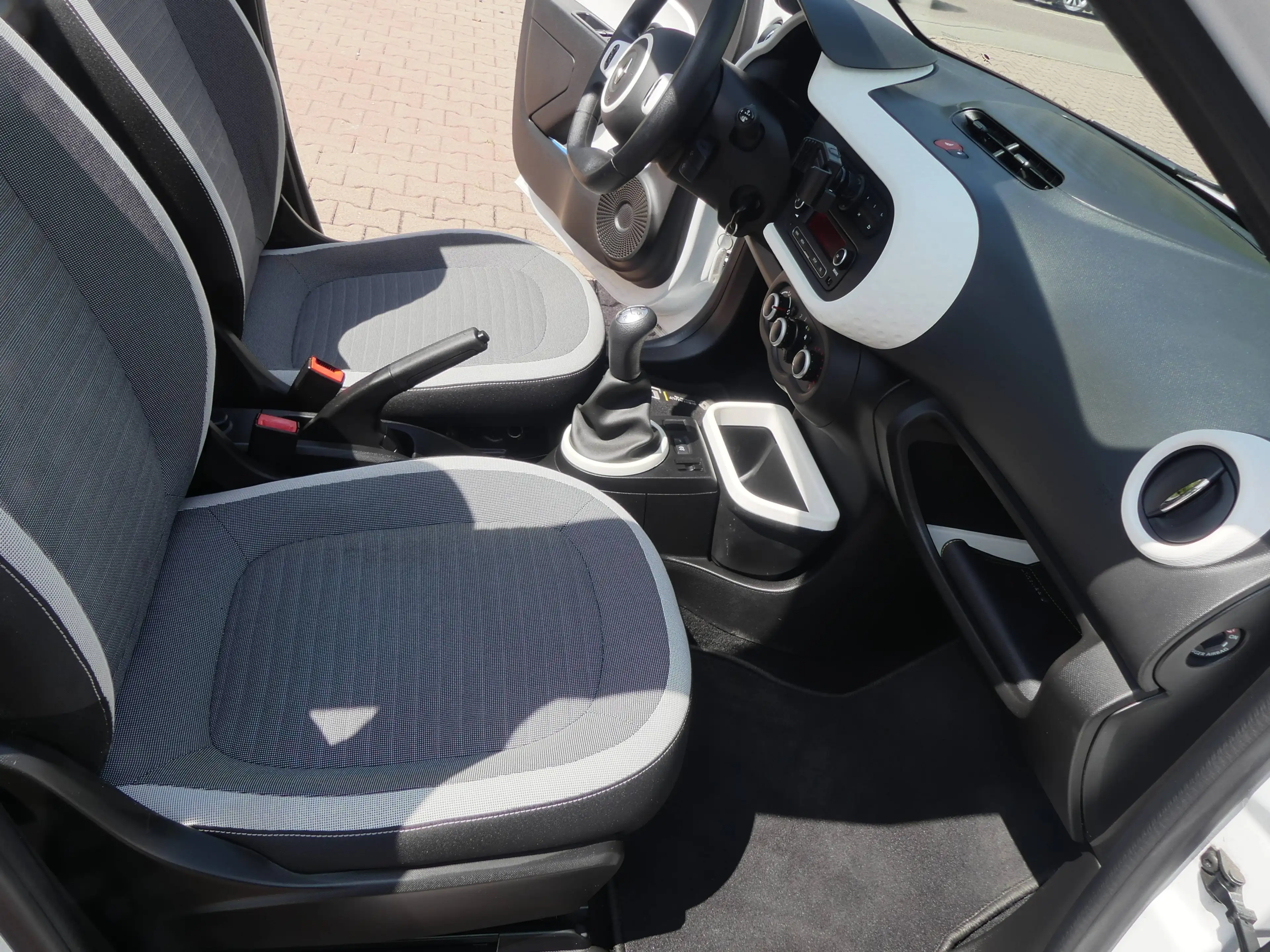 Renault Twingo Twingo SCe 70 Liberty el.Faltdach 31tkm KLIMA — photo 13
