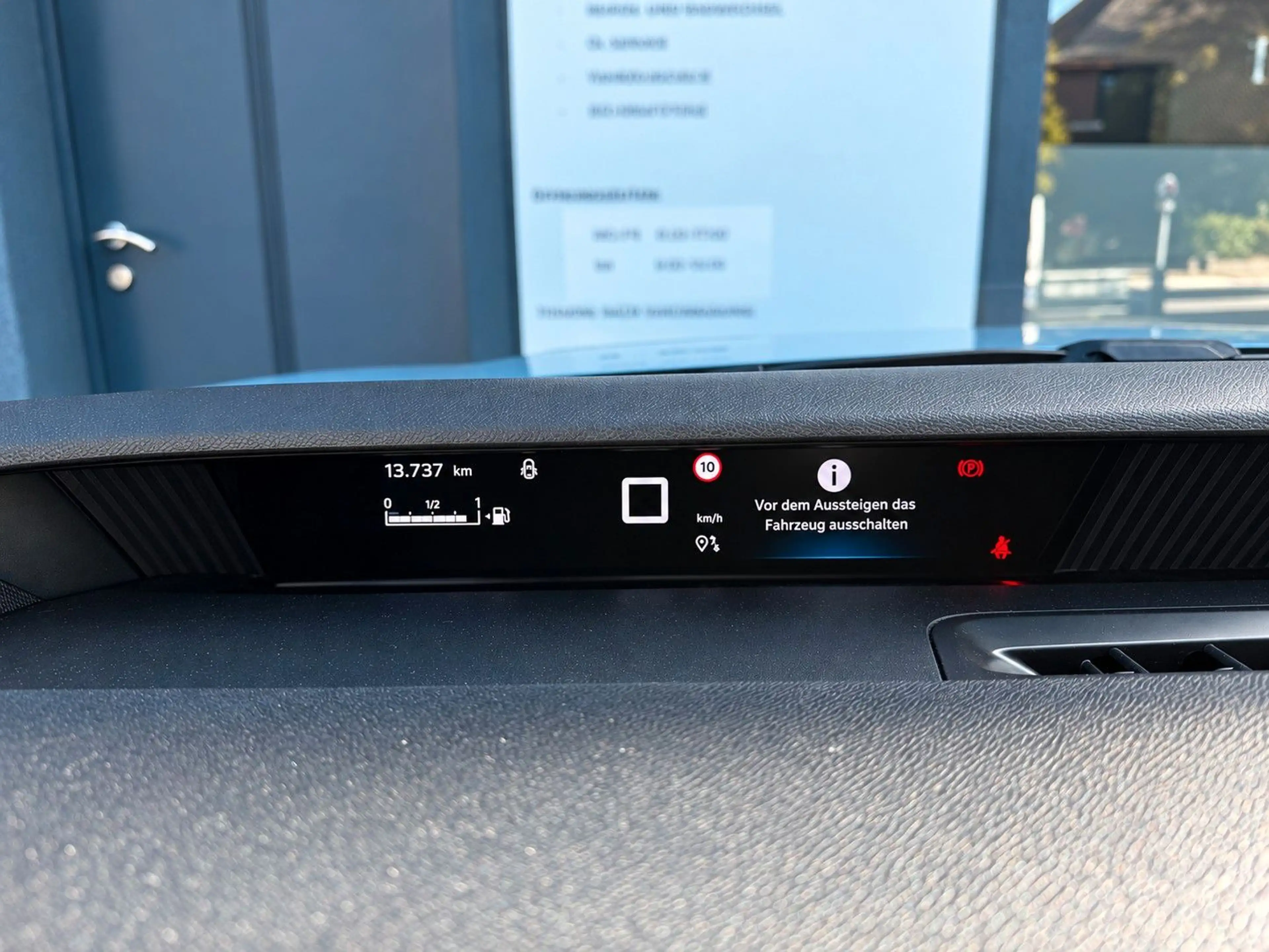 Citroen C3 Turbo 100 MAX*1HAND*CarPlay*SHZ*LHZ*SHA — photo 4
