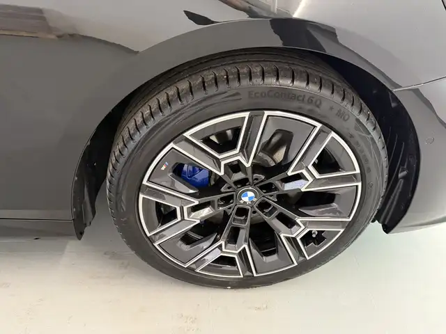 BMW 540 d xDrive Ansicht 17