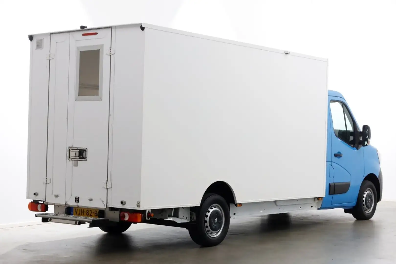 Renault Master T35 2.3 dCi 180pk Lowliner Bakwagen met achterdeur Blauw - 2