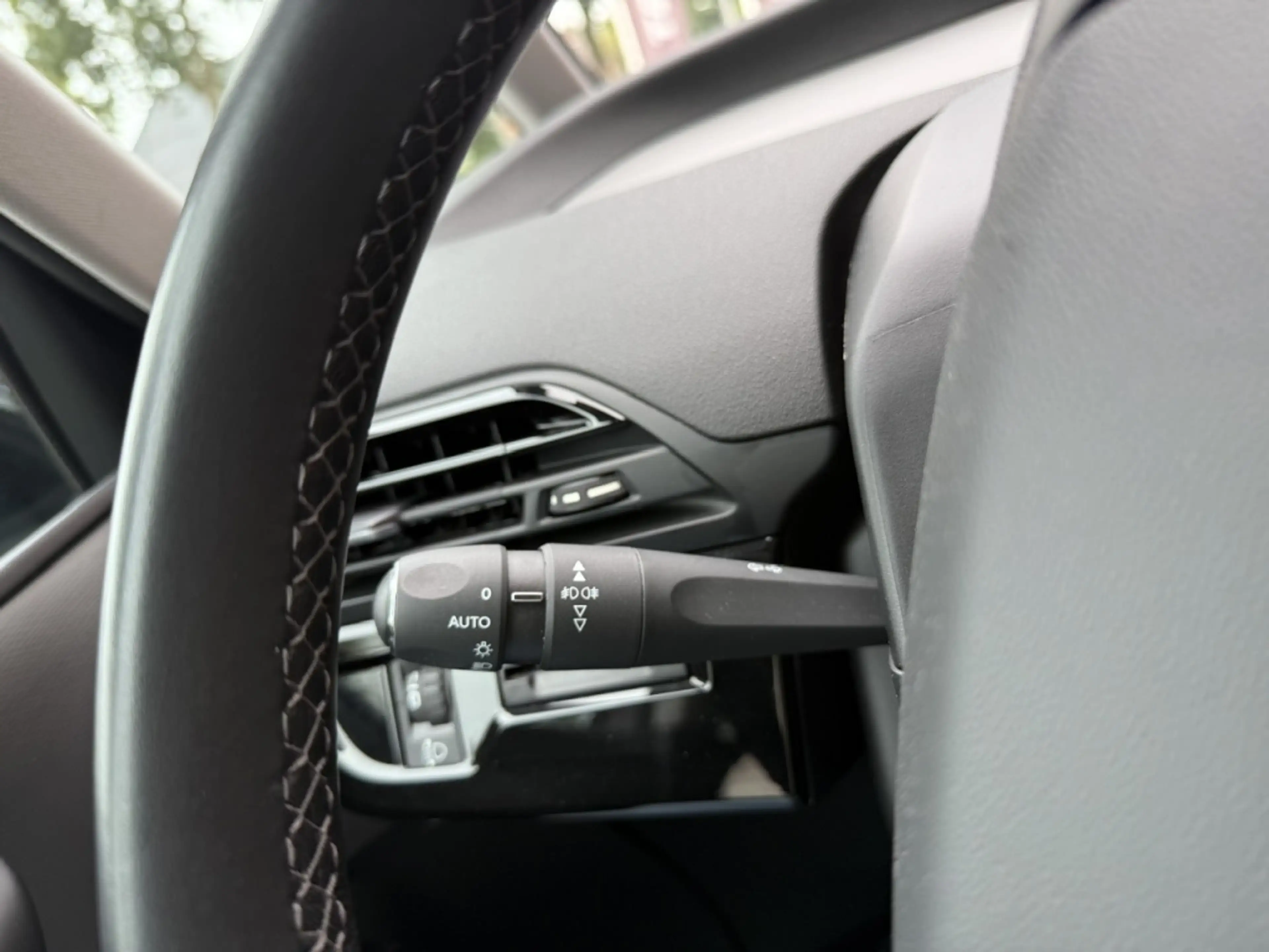 Citroen Grand C4 SpaceTourer 1.2 PureTech Bns 7-persoons NAVI / CARPLAY / DAB+ — photo 27