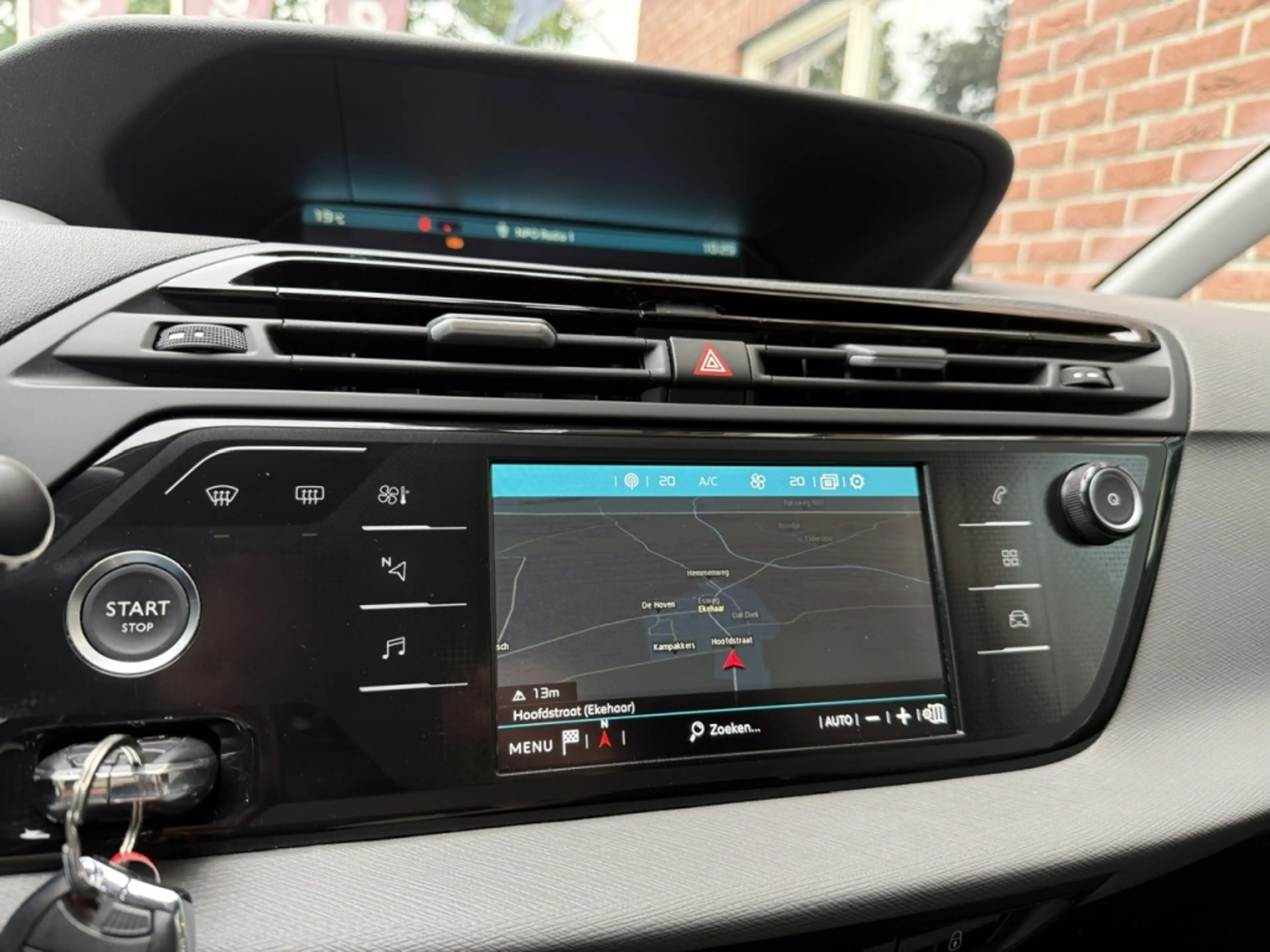 Citroen Grand C4 SpaceTourer 1.2 PureTech Bns 7-persoons NAVI / CARPLAY / DAB+ — photo 32