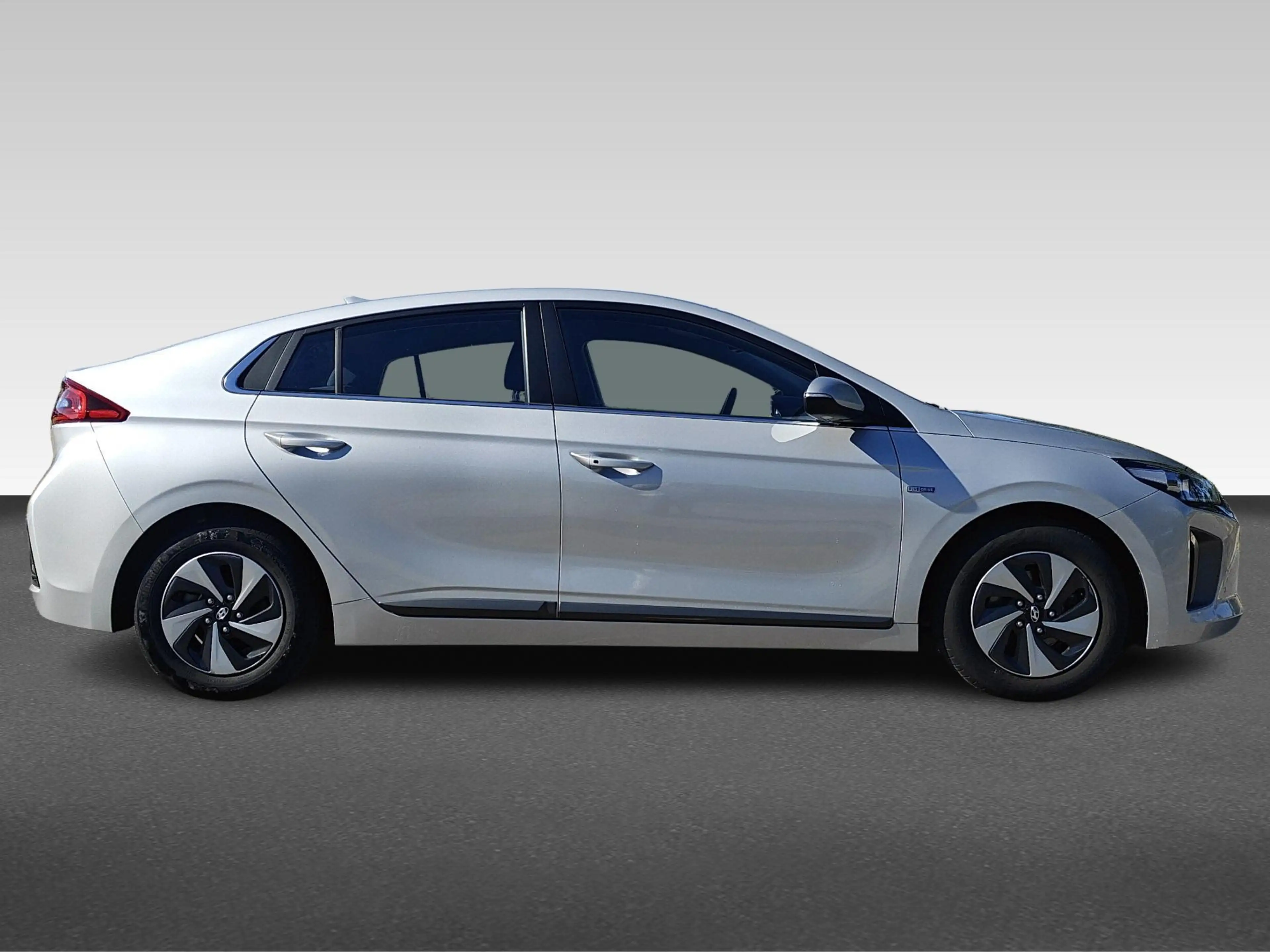 Hyundai IONIQ 1.6 GDi Comfort | Achteruitrijcamera | Apple Carpl — photo 9