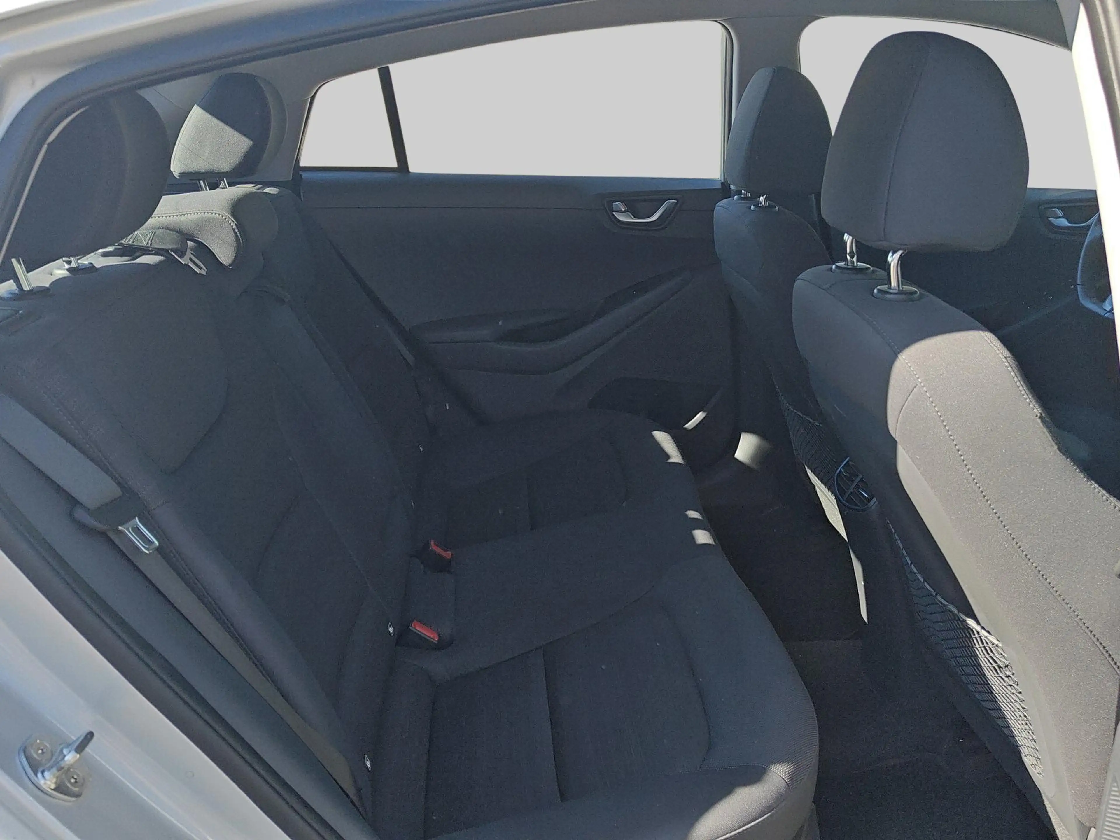 Hyundai IONIQ 1.6 GDi Comfort | Achteruitrijcamera | Apple Carpl — photo 14