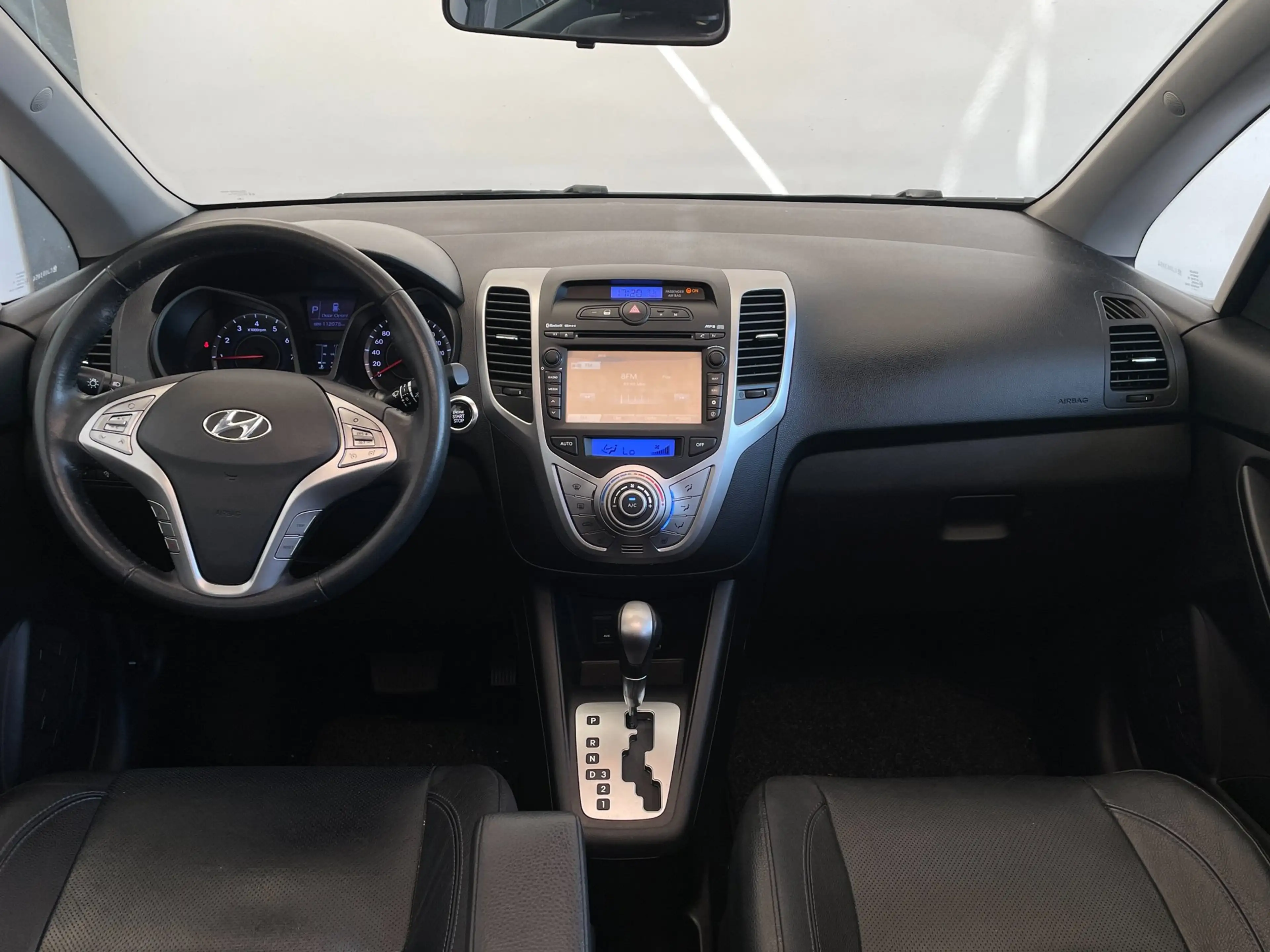 Hyundai iX20 1.6i i-Catcher|Automaat|Panoramadak|Leer|Stoelverw — photo 3