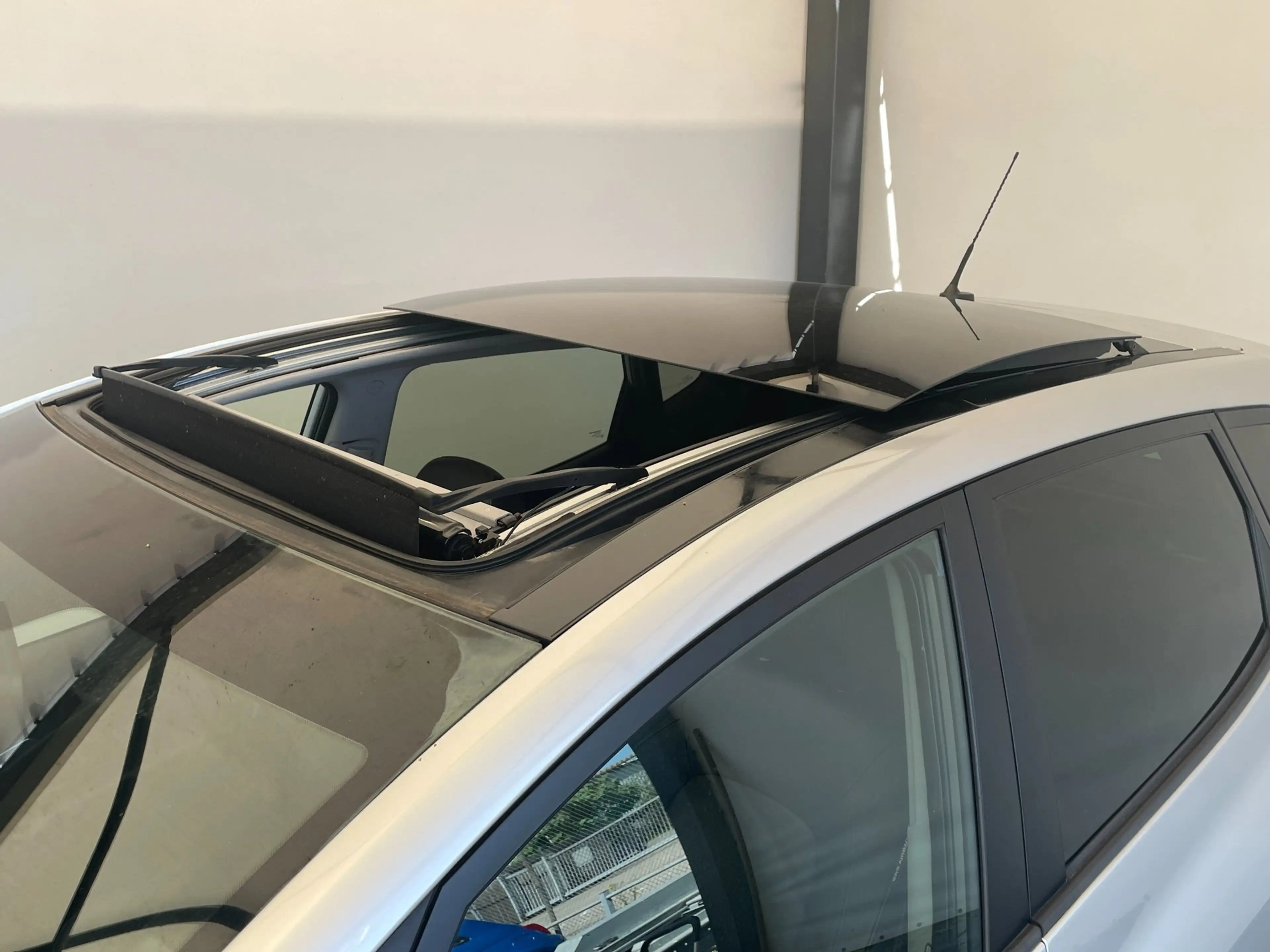 Hyundai iX20 1.6i i-Catcher|Automaat|Panoramadak|Leer|Stoelverw — photo 9