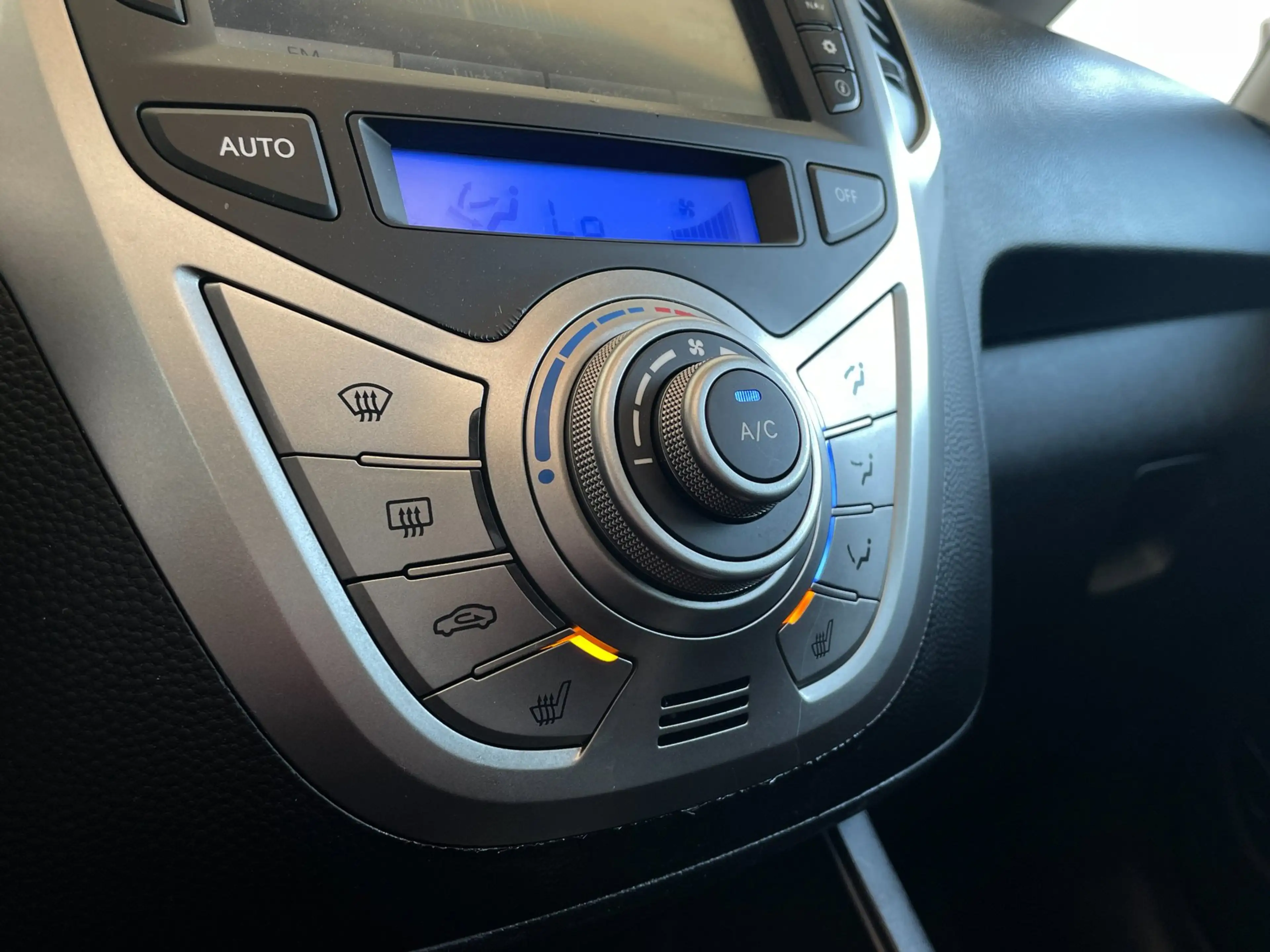 Hyundai iX20 1.6i i-Catcher|Automaat|Panoramadak|Leer|Stoelverw — photo 14