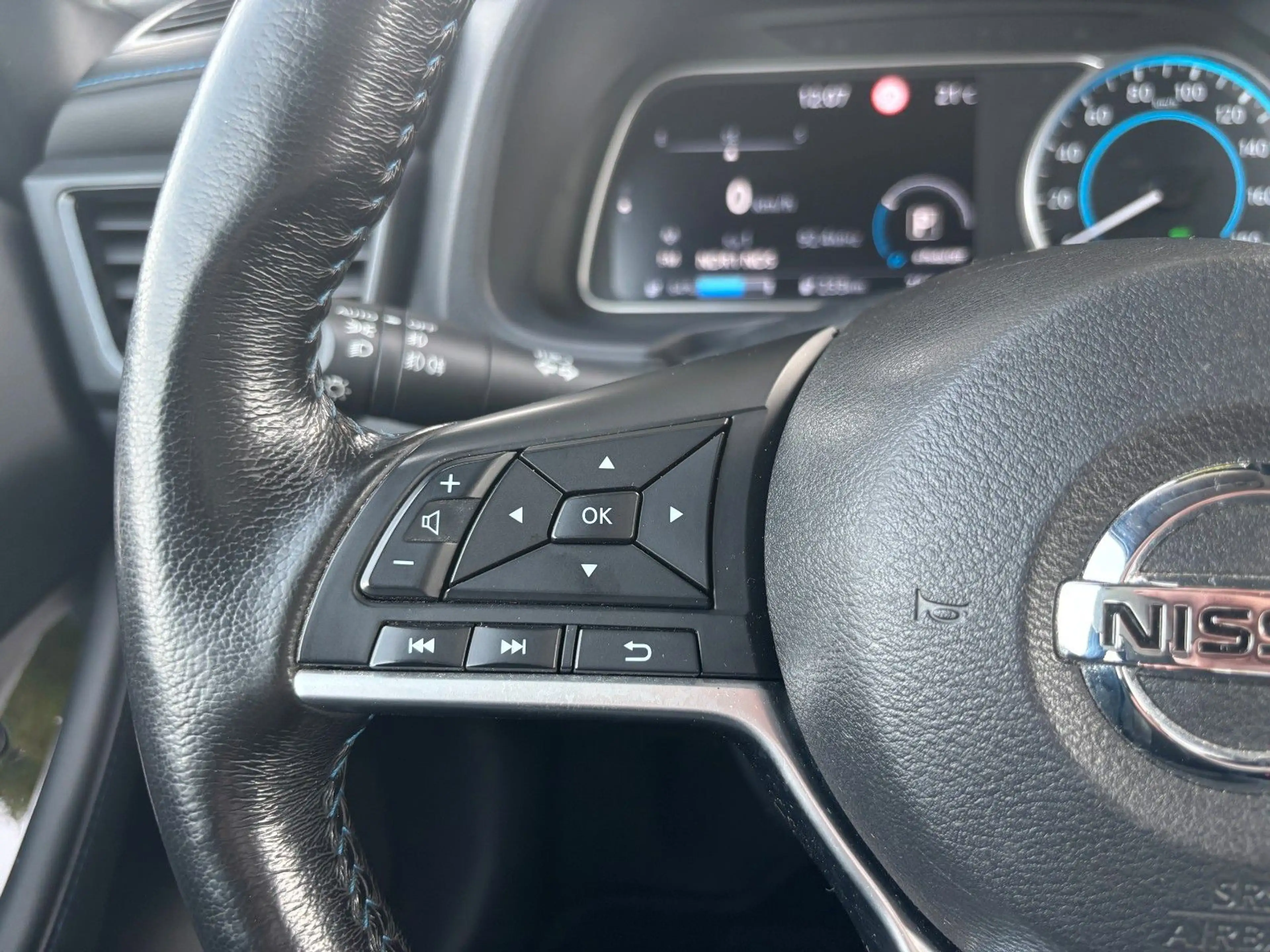 Nissan Leaf e+ Tekna 62KWh ACC 360° BOSE NAVI LEDER LED — photo 14