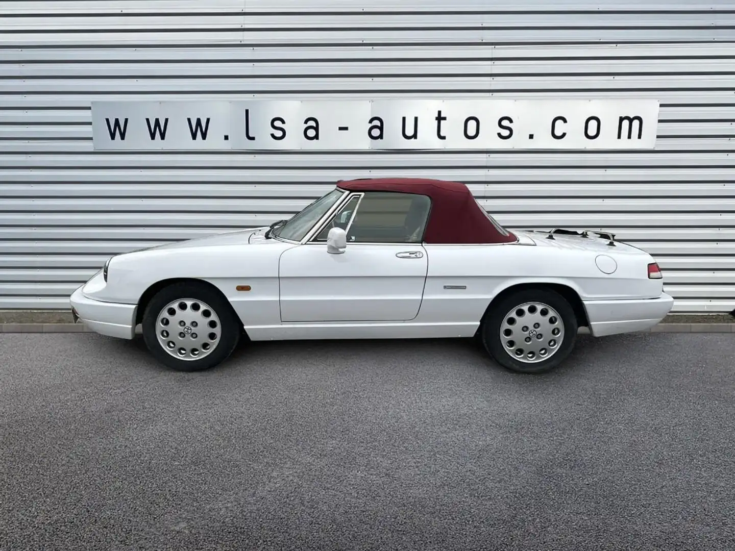 Alfa Romeo Spider 2.0 126 PHASE 2 White - 2