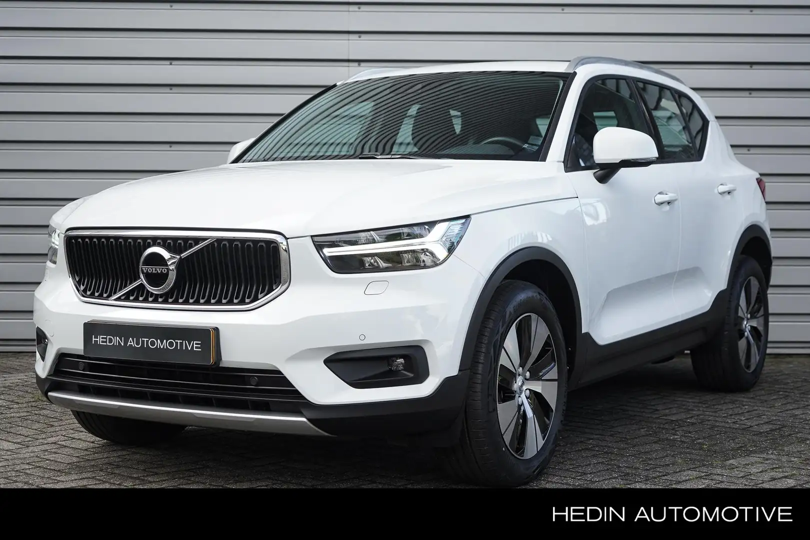 Volvo XC40 2.0 B4 Core | Google on Board | Internet | DAB+| A Wit - 1