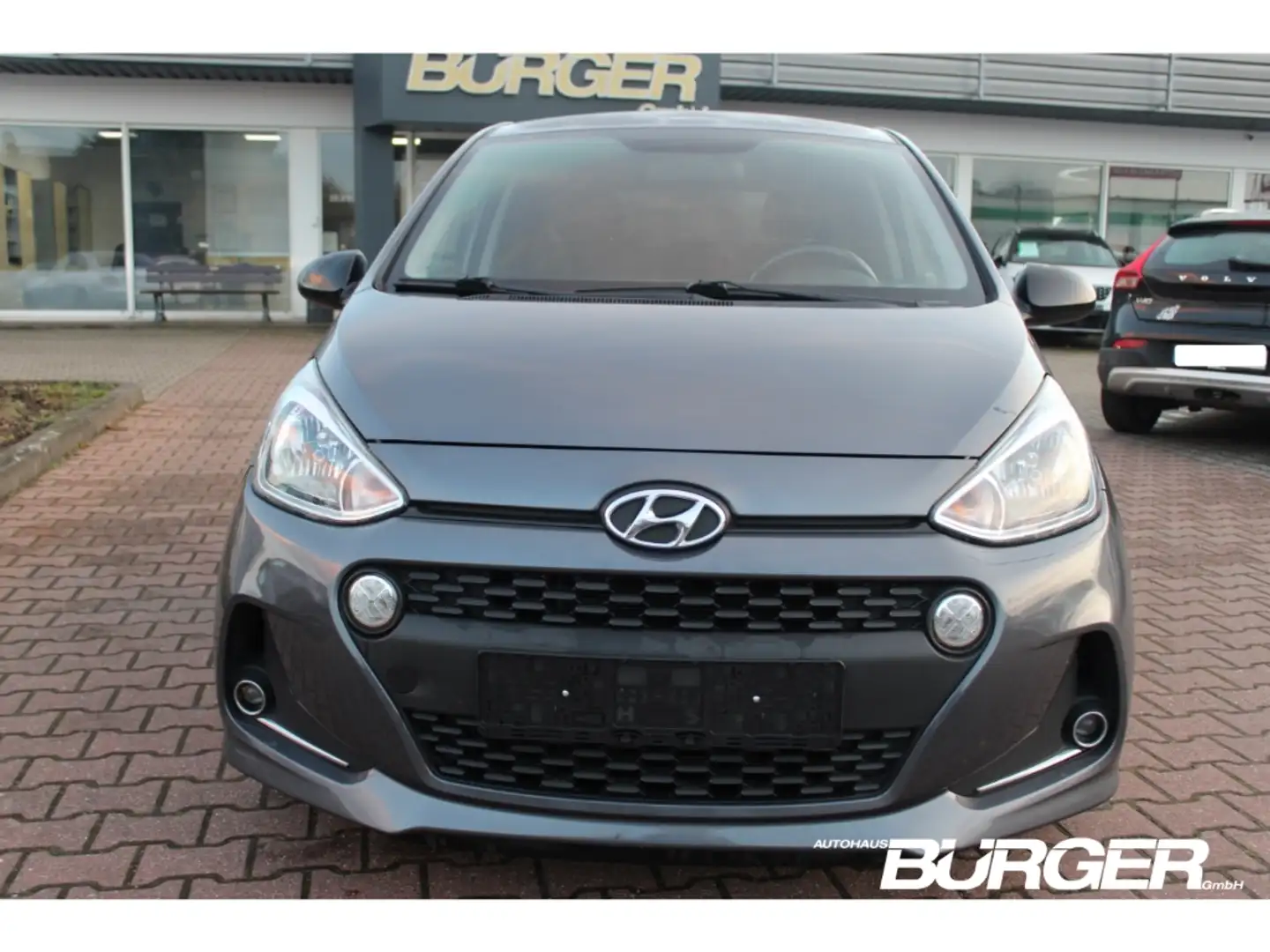 Hyundai i10 YES! DAB SHZ Klima  LenkradHZG Temp Tel.-Vorb. Spe Grigio - 2