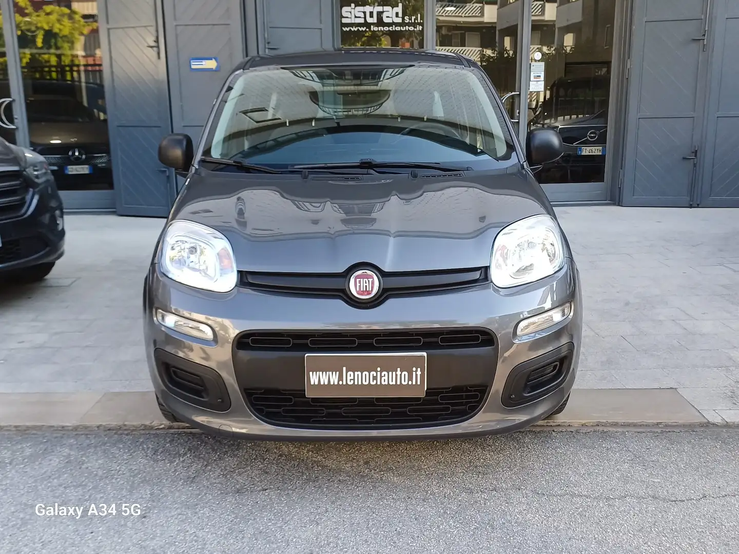 Fiat Panda Panda III 2016 1.0 hybrid Easy s Grigio - 1