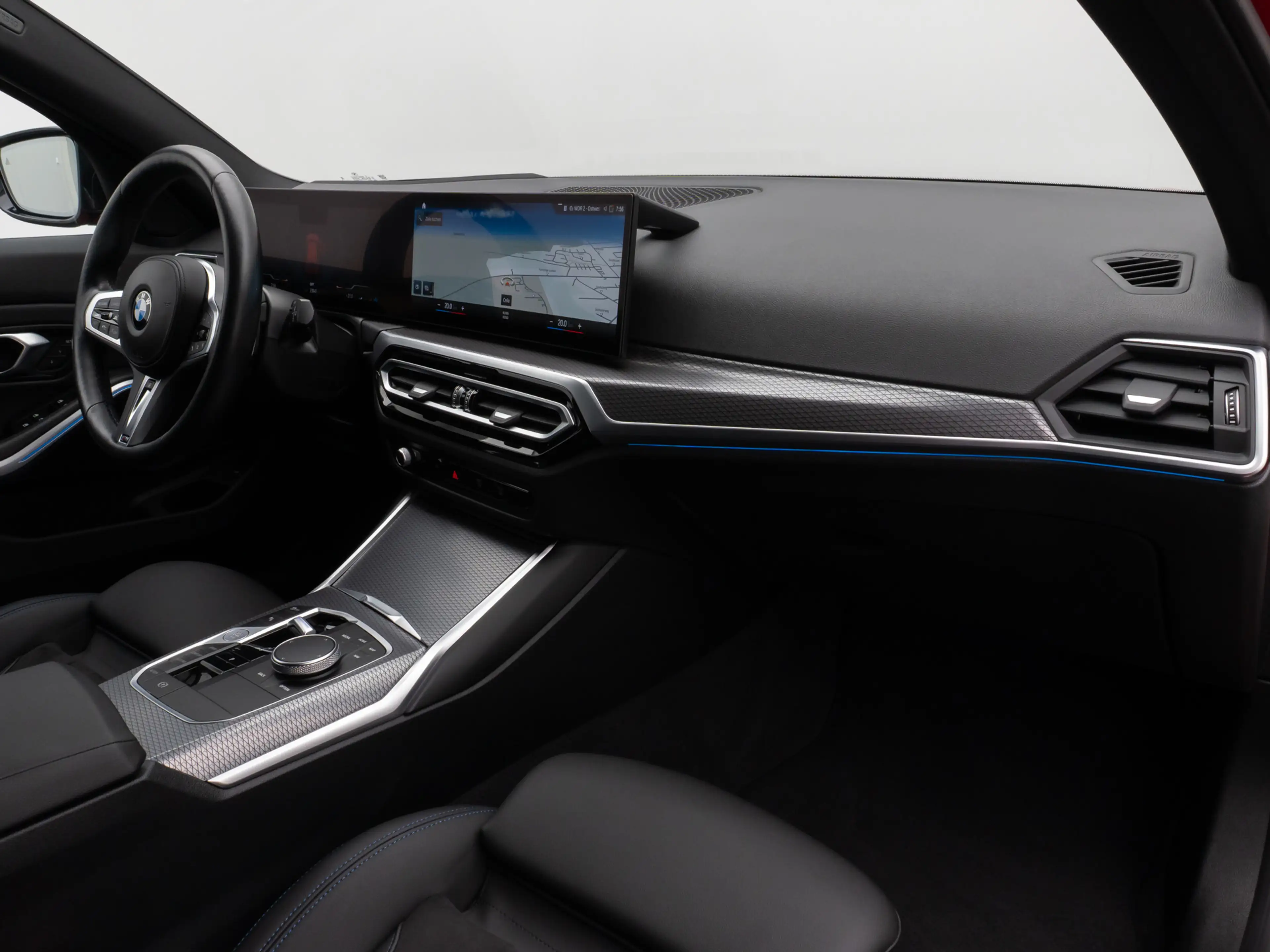 BMW 340 Kamera HUD DAB HiFi Komfort Lenkradheiz — photo 24