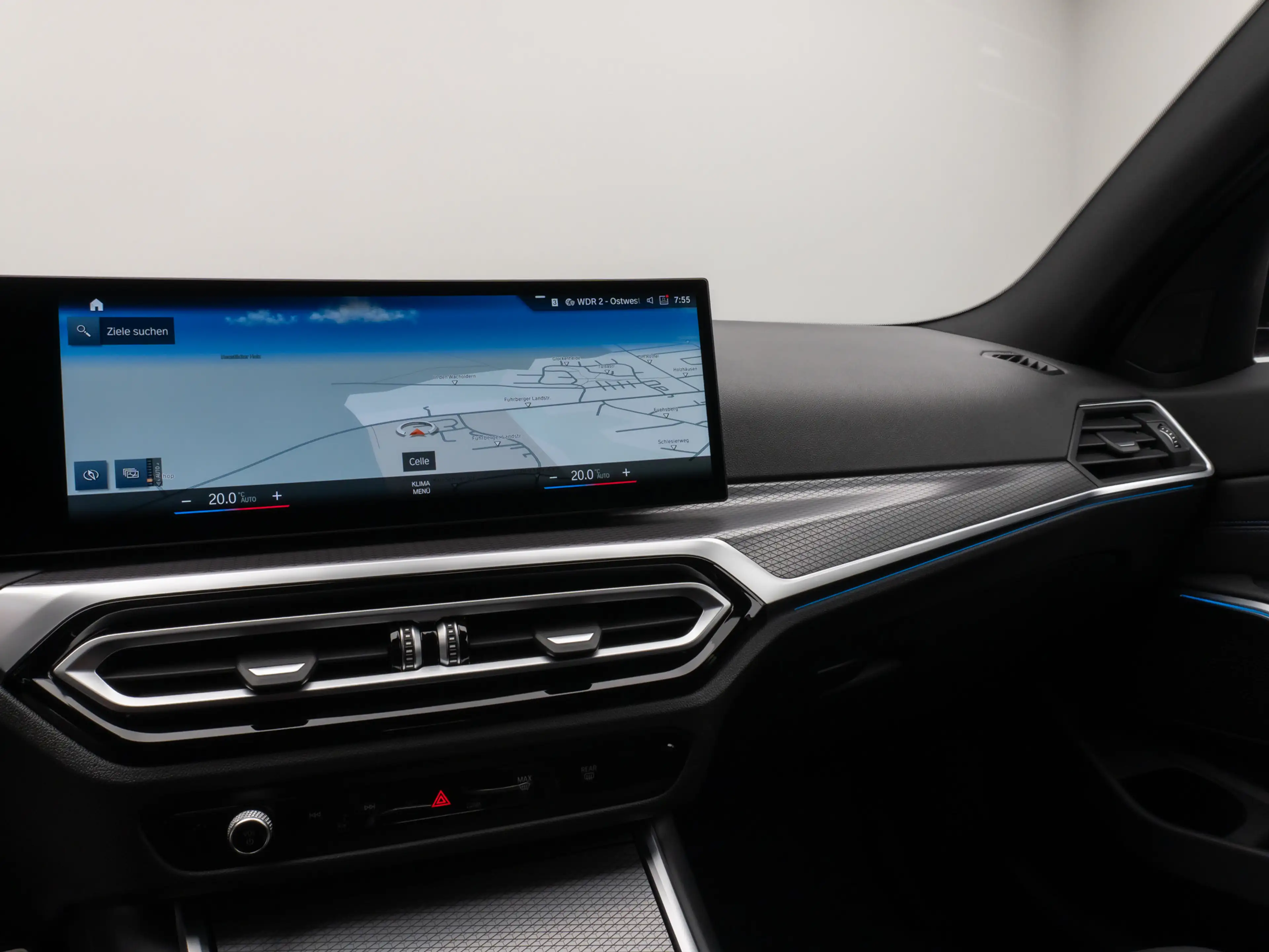 BMW 340 Kamera HUD DAB HiFi Komfort Lenkradheiz — photo 22
