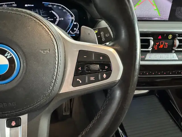 BMW X3 view 14