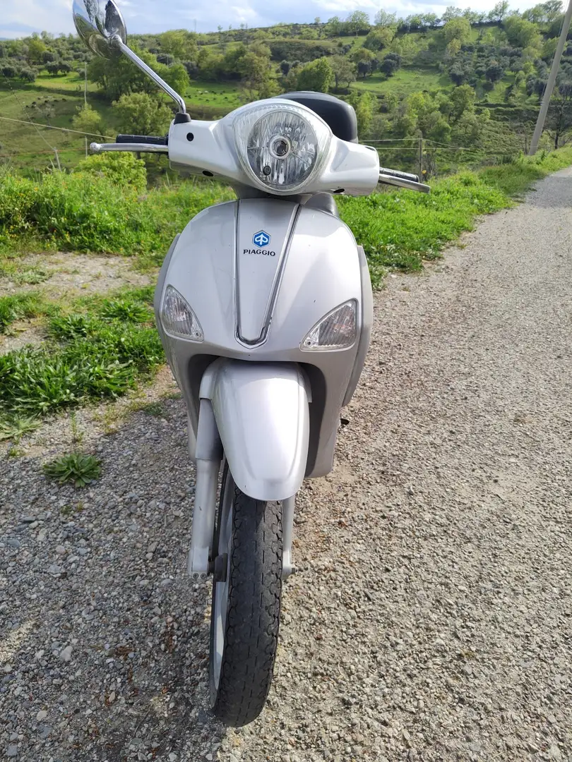 Piaggio Liberty 125 Argintiu - 1