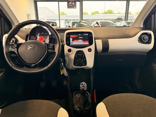 Citroen C1 view 10