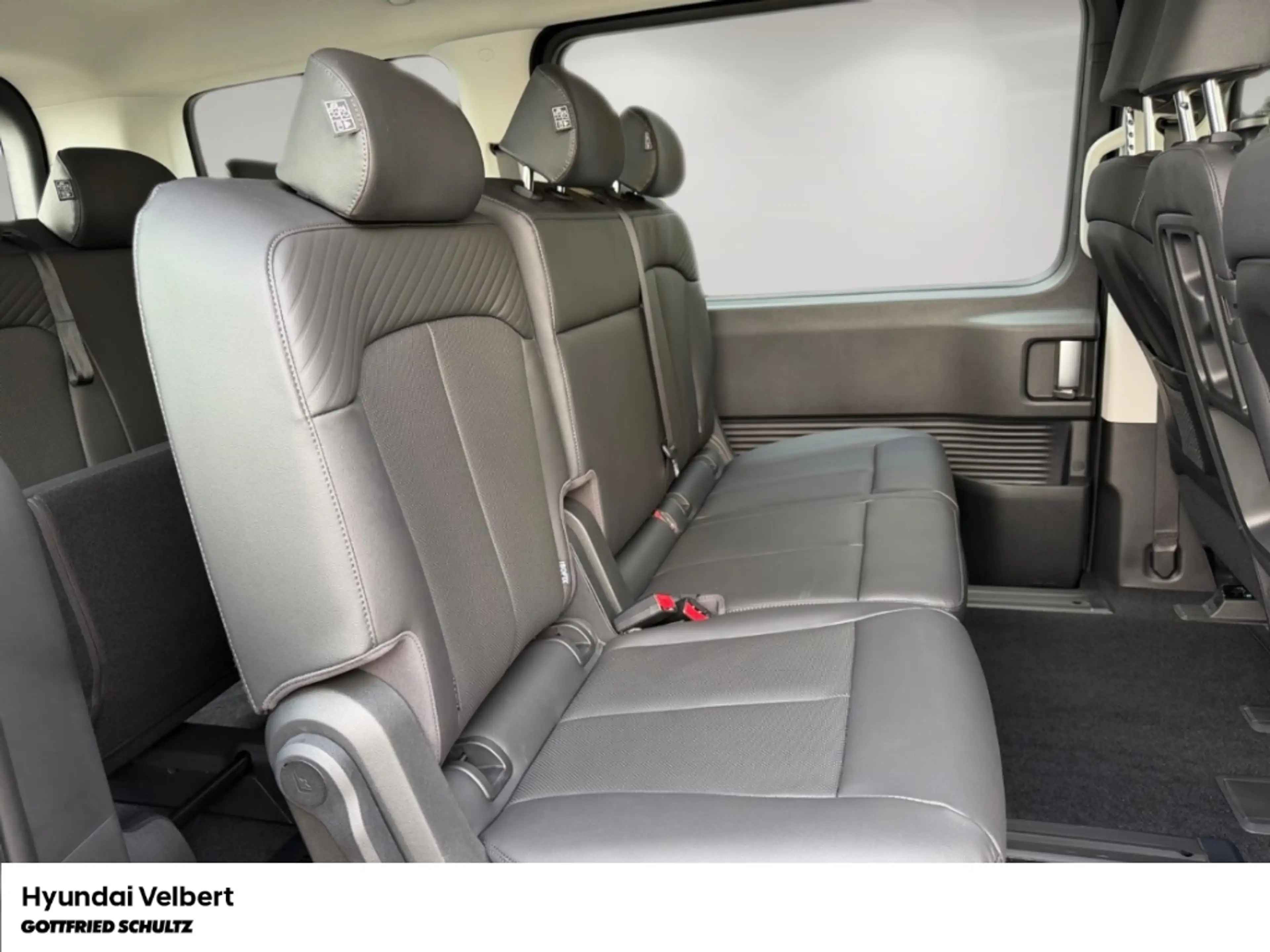 Hyundai STARIA HEV Trend 9-Sitzer 1.6 T-GDI Shuttle-Paket Park-Pa — photo 6