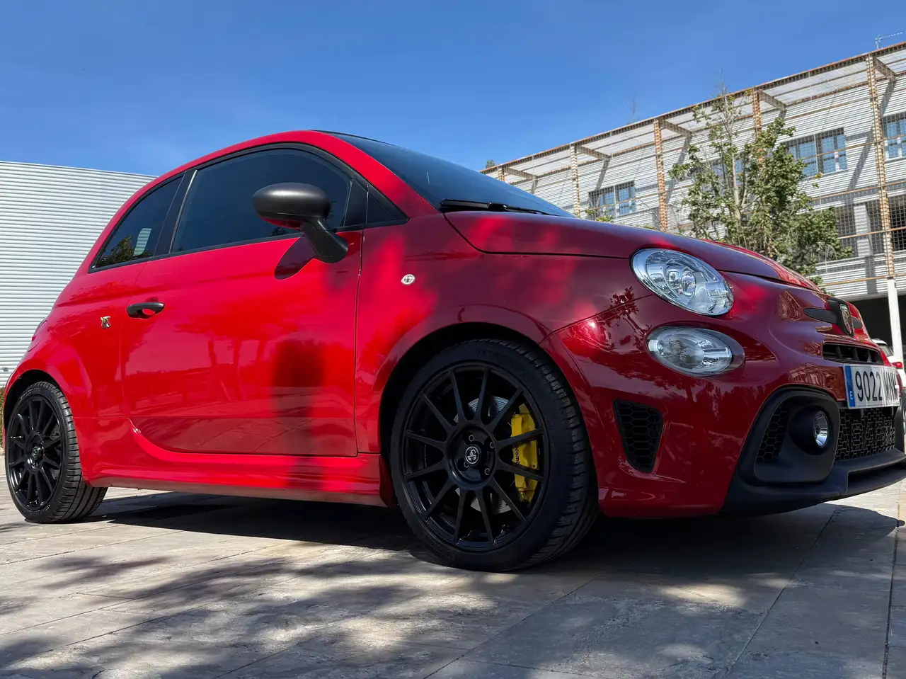 Abarth 695C 2024