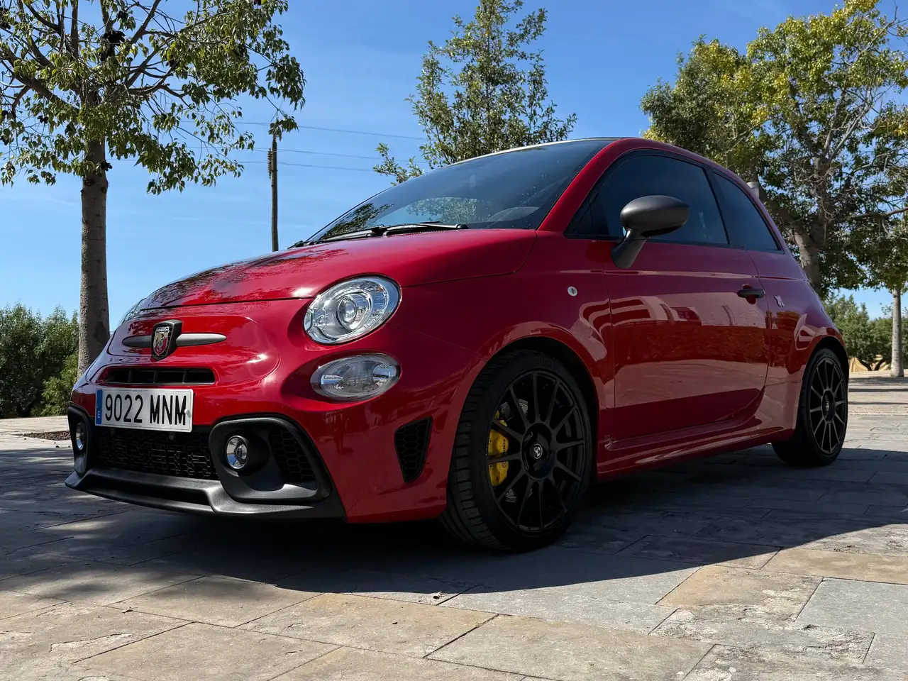 Abarth 695C 2024