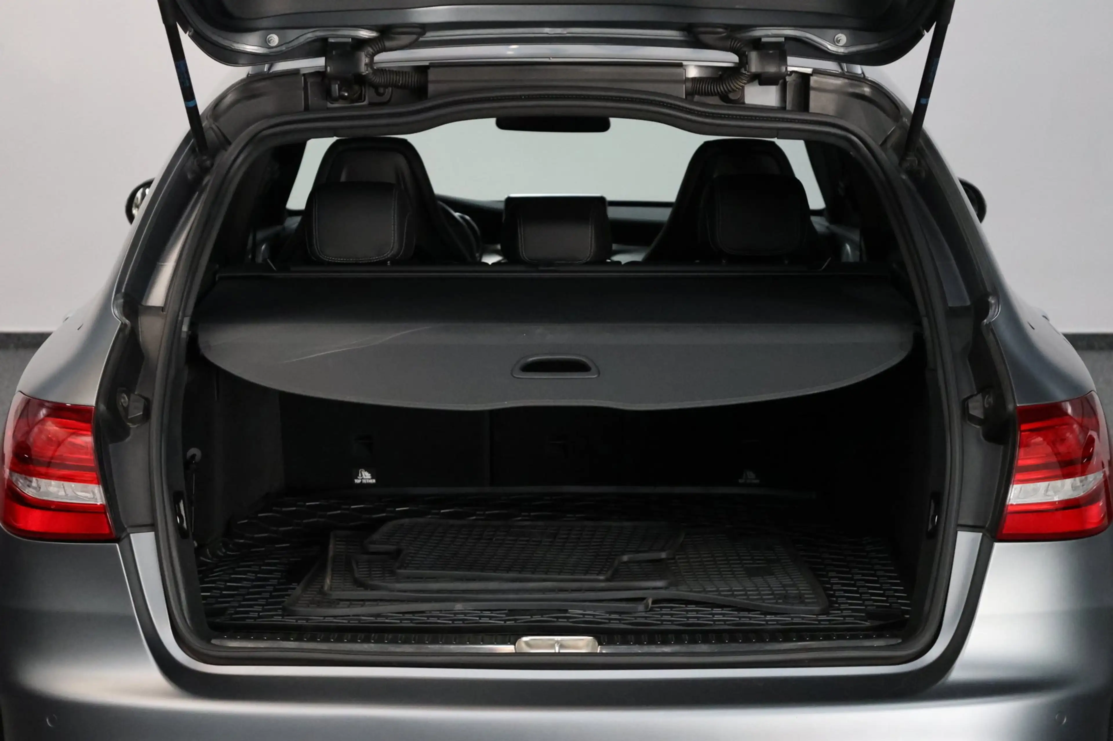 Mercedes-Benz C 63 AMG Estate S 510+PK KERAMISCH/PANO/SFEER/KUIPSTOELEN+S — photo 28