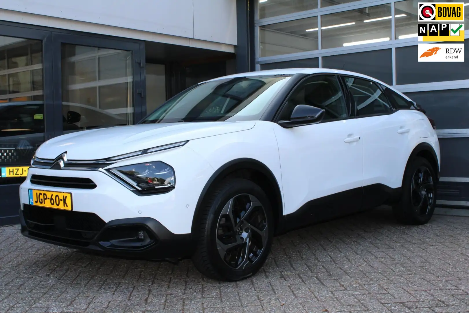 Citroen C4 1.2 Puretech Shine Bianco - 1