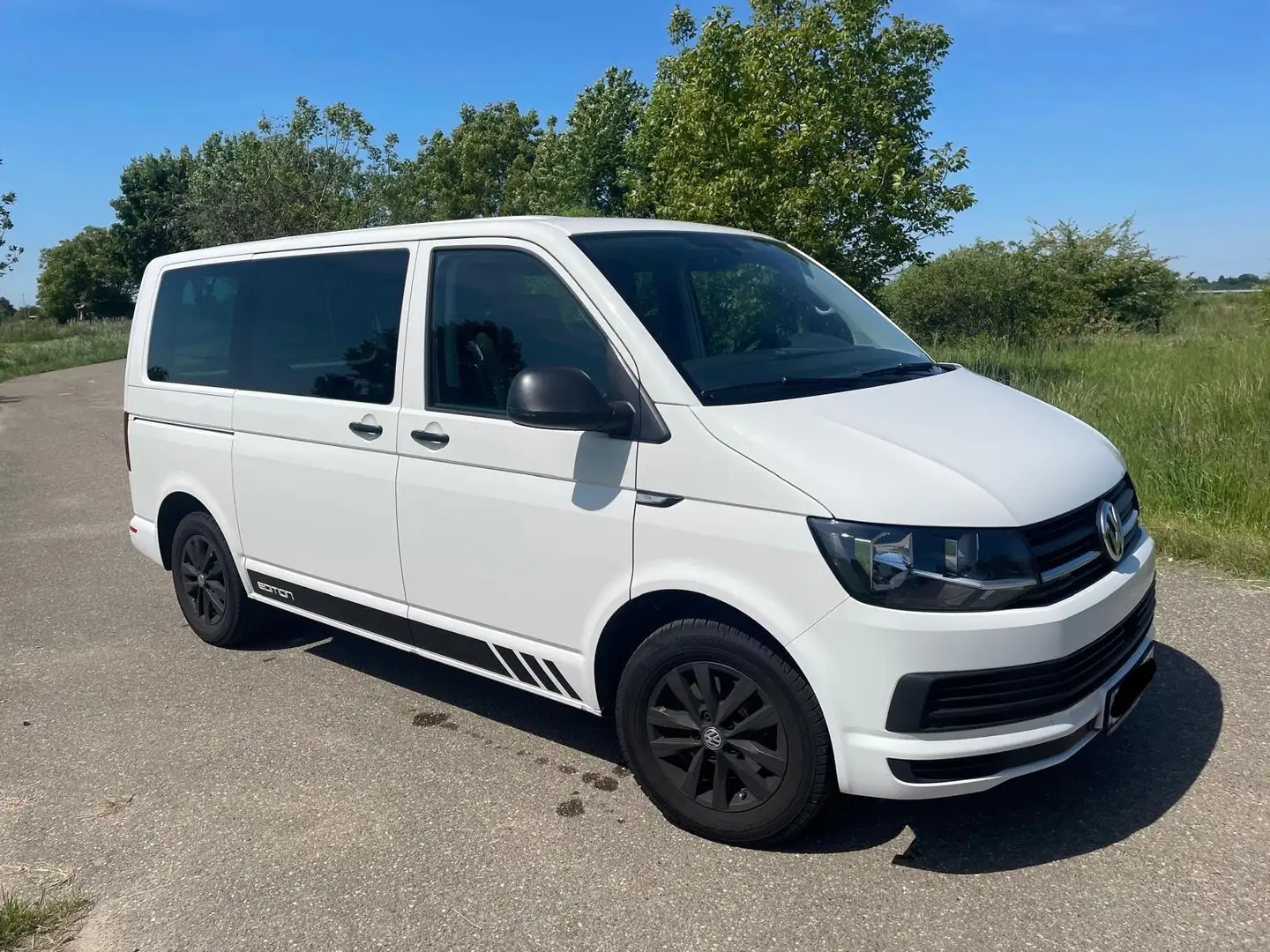 Volkswagen T6 Multivan Transporter T6 TDI BMT Kurz Comfortline Weiß - 2