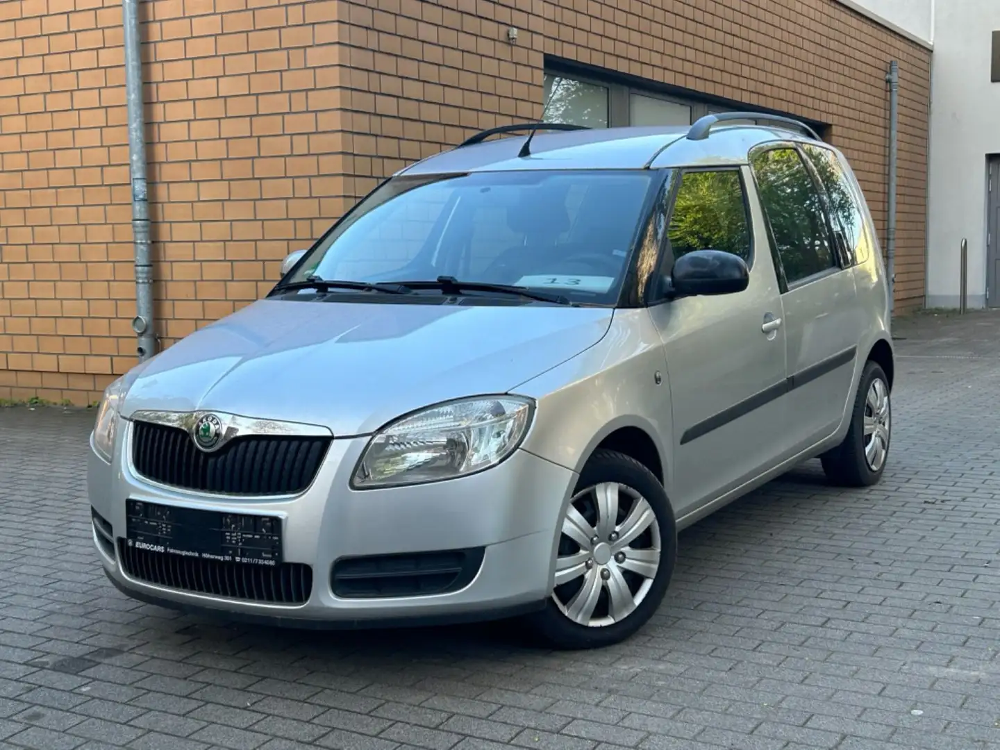 Skoda Roomster Style Plus Edition/AUTOMATIK/LPG/1,6/// Argento - 1