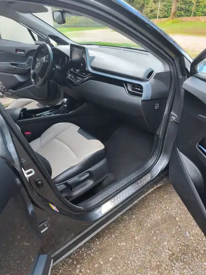 Toyota C-HR+ C-HR Hybride 2.0L Collection — photo 4
