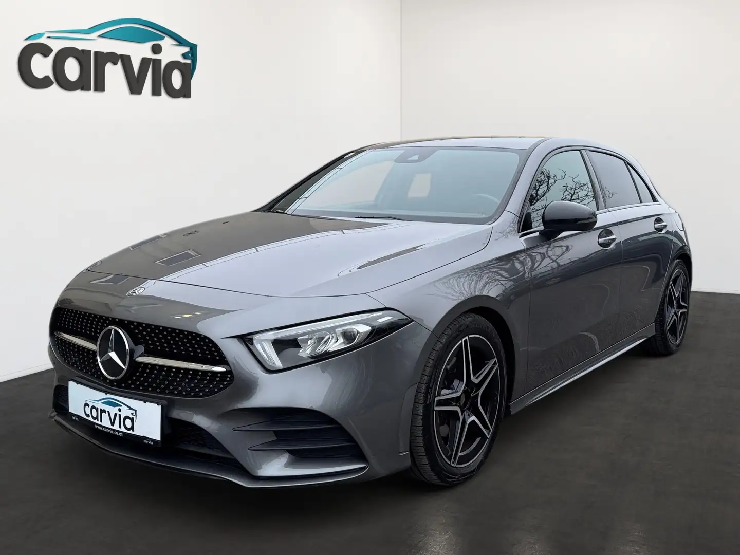 Mercedes-Benz A 200 d Aut. |AMG-Line|LED|RFK|SPURHALTEASSISTENT| Grau - 1
