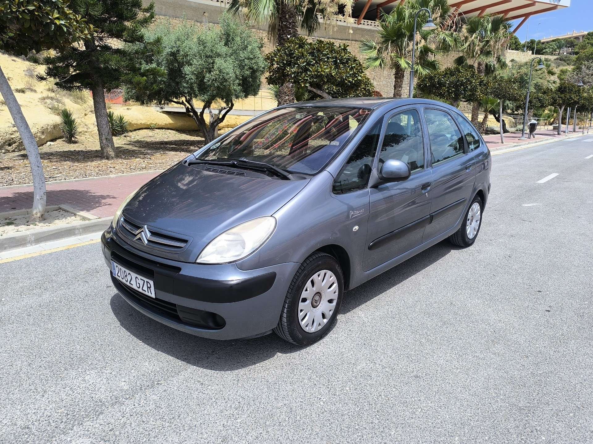 Citroen Xsara Picasso 1.6HDi SX - foto 1