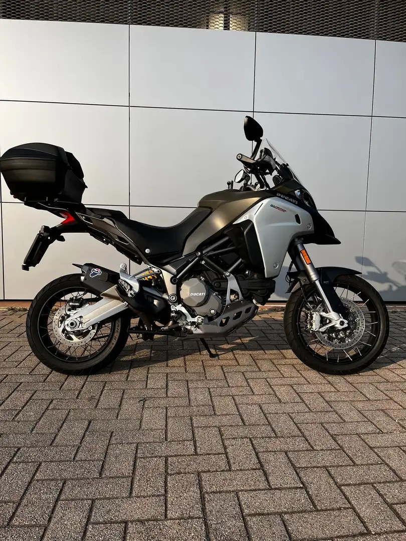 Ducati Multistrada 1200 - 1