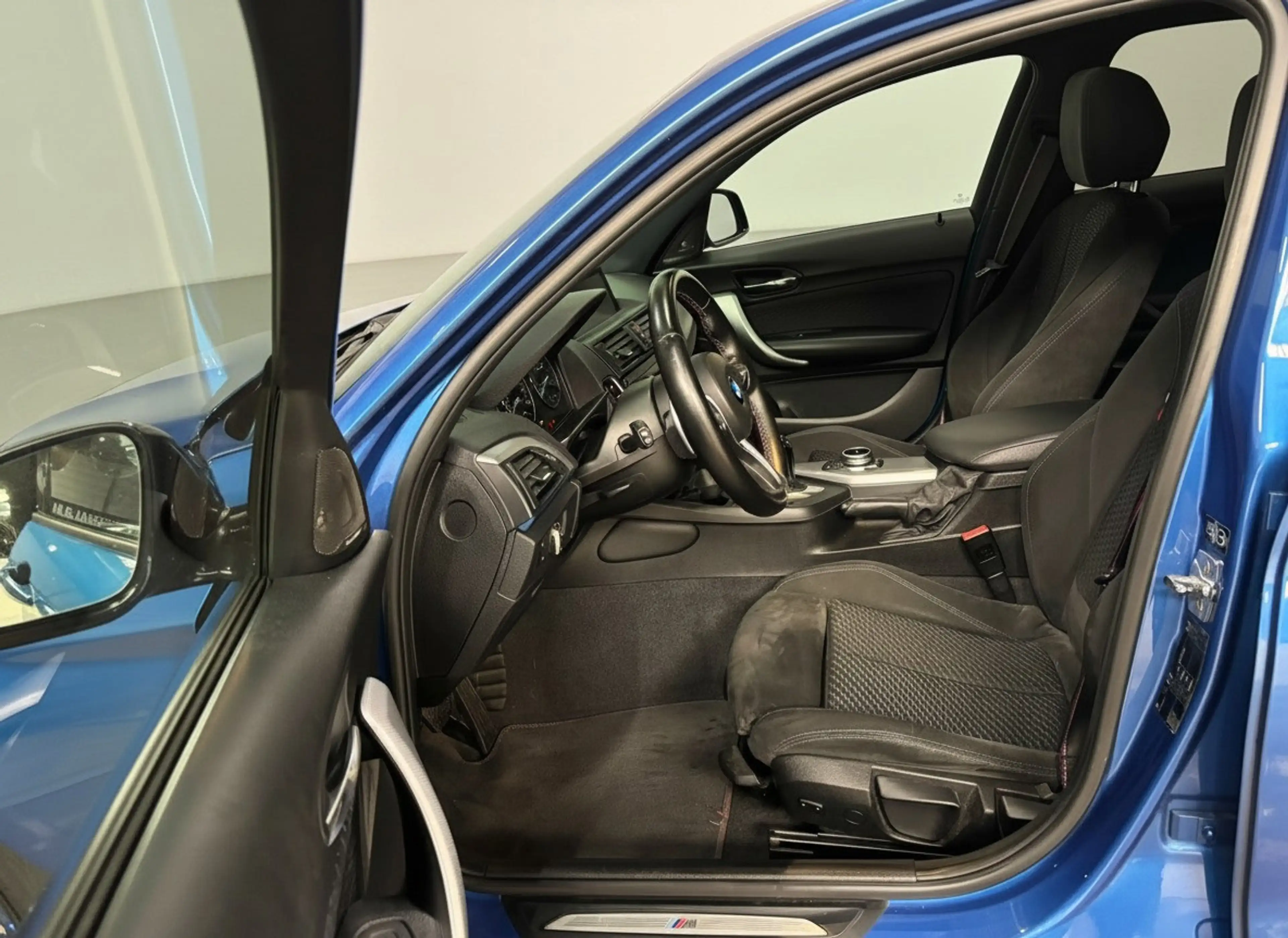 BMW 125 1-serie 125D M Sport 290PK Pano H&K Led Navi 19" — photo 11