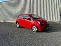 Toyota Aygo Aygo x Apple carplay android airco camera garantie Rouge - thumbnail 1