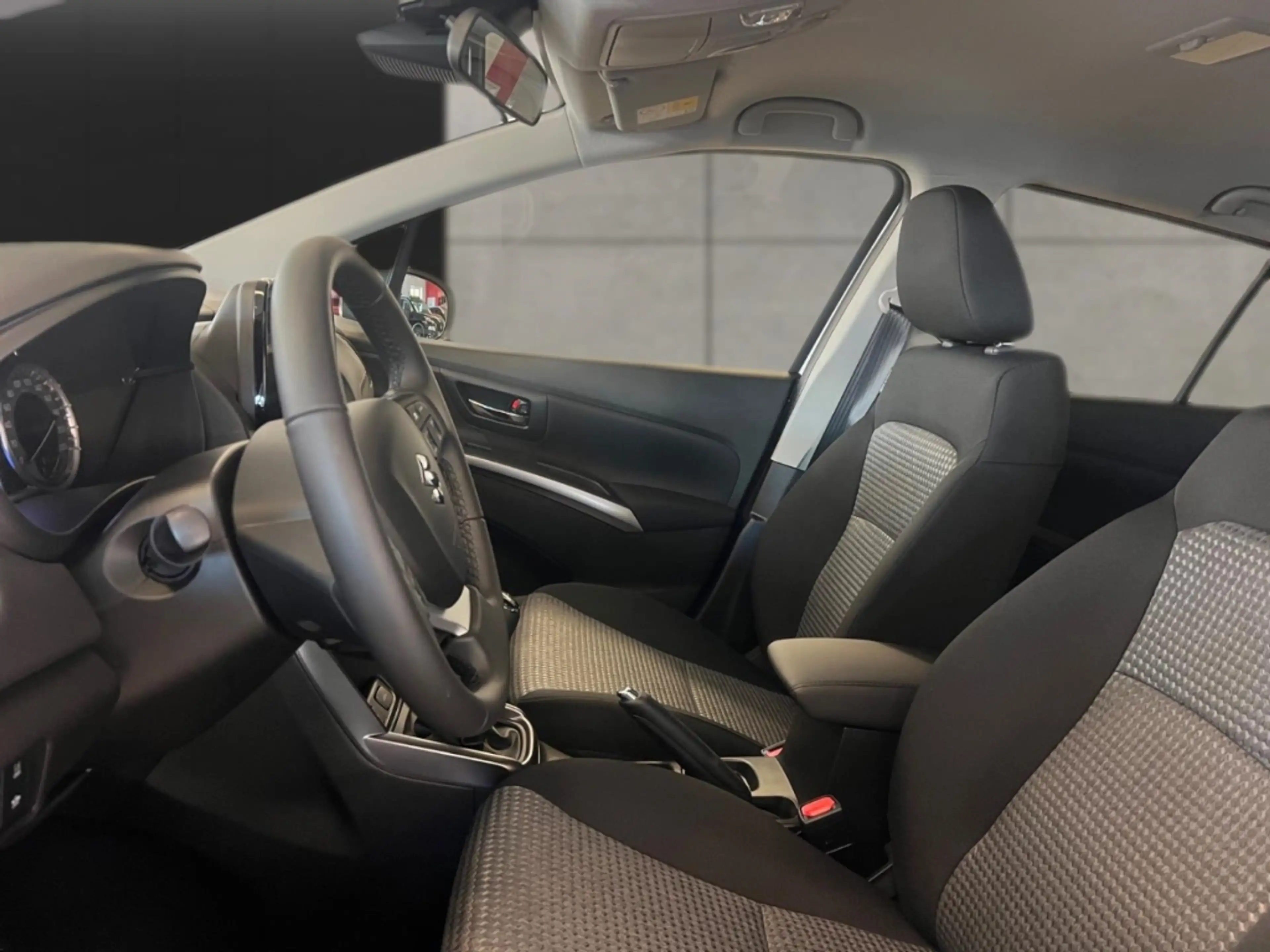 Suzuki SX4 S-Cross 1.4 Comfort KAMERA BLUETOOTH SITZHEIZUNG — photo 15