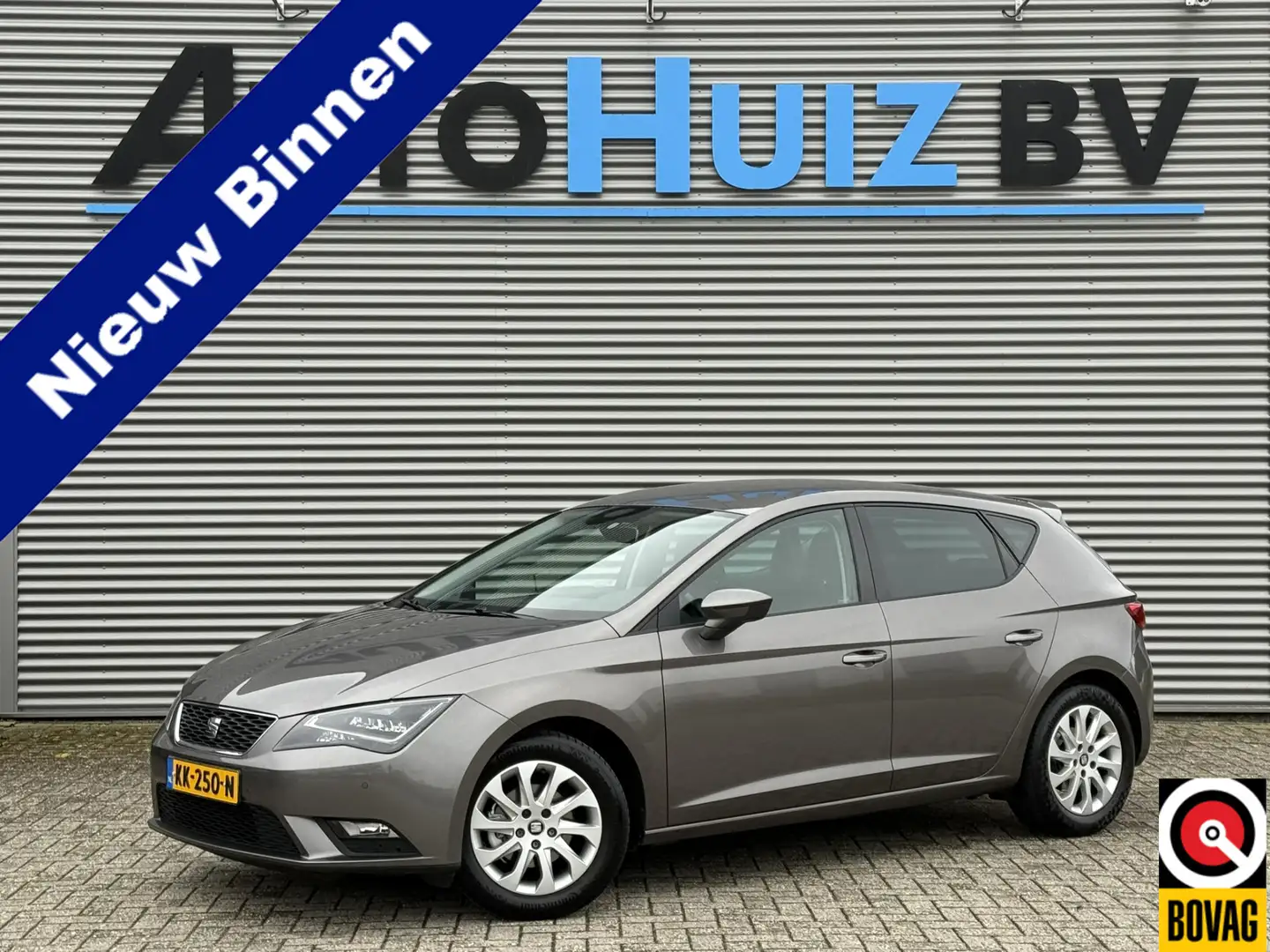 SEAT Leon 1.0 EcoTSI Style Connect Navigatie Camera 16 Inch Gris - 1