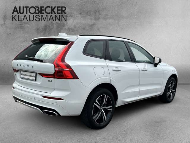 Volvo XC60 R Design 2WD B4 AHK Leder Digitales Cockpit Memory