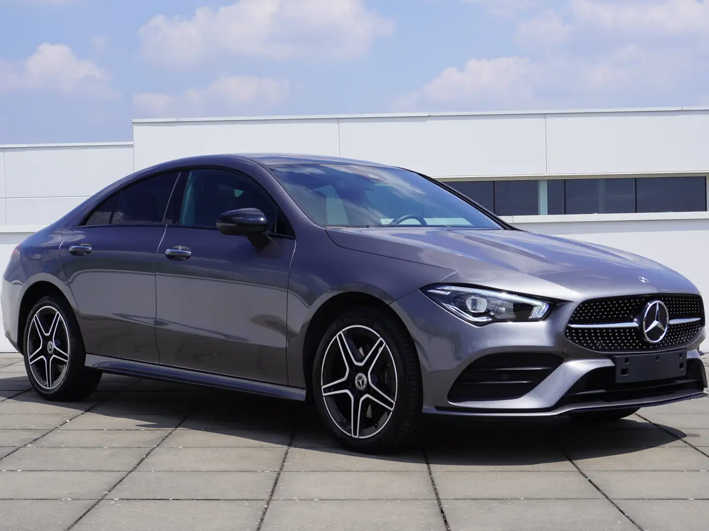 Mercedes-Benz CLA 250 AMG/PANODAK/KEYLESS/NIGHTPAK/CAMERA/KLIMAATREGEL Grigio - 1